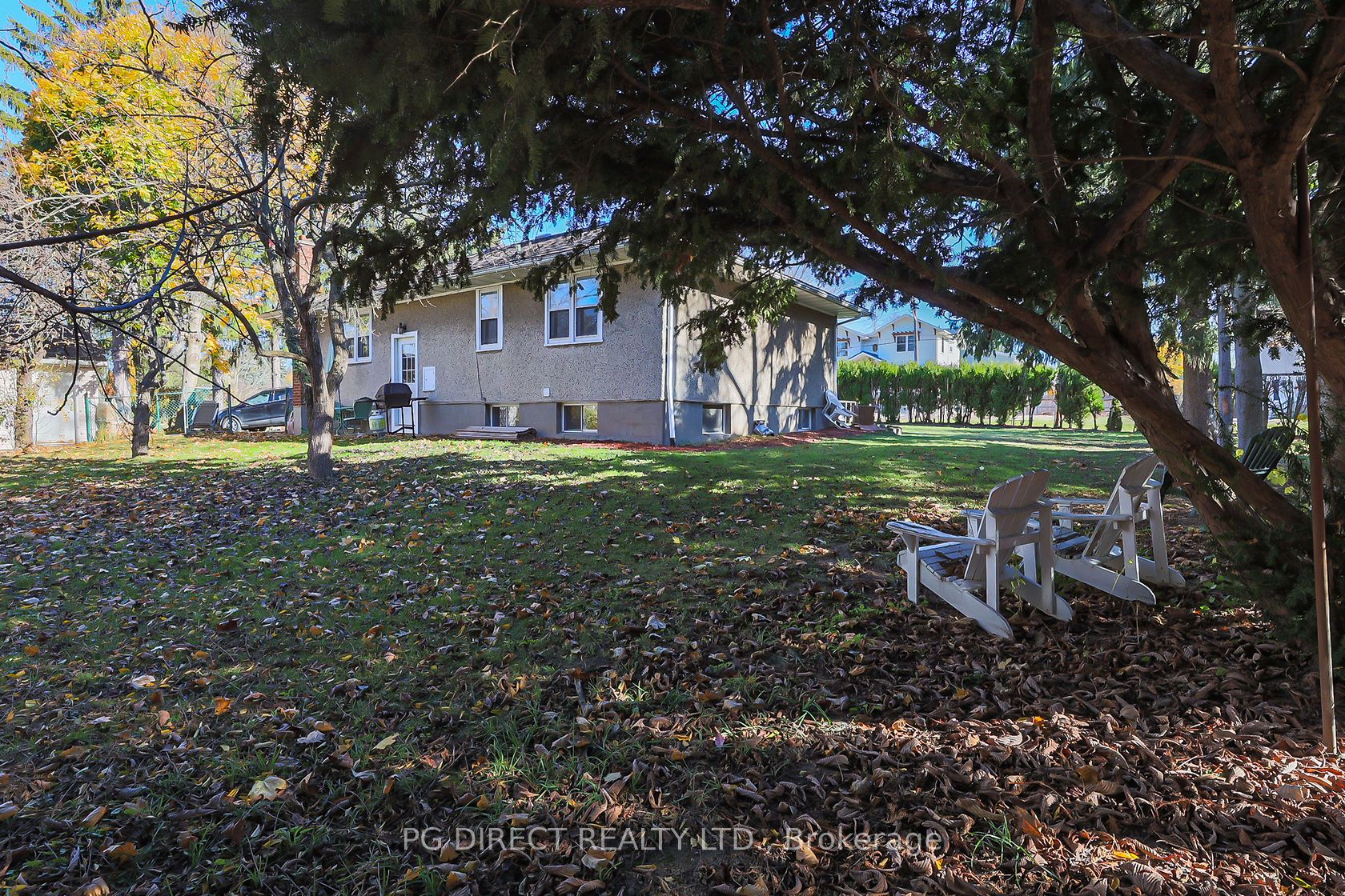 557 Mississagua Street Property Photo 18