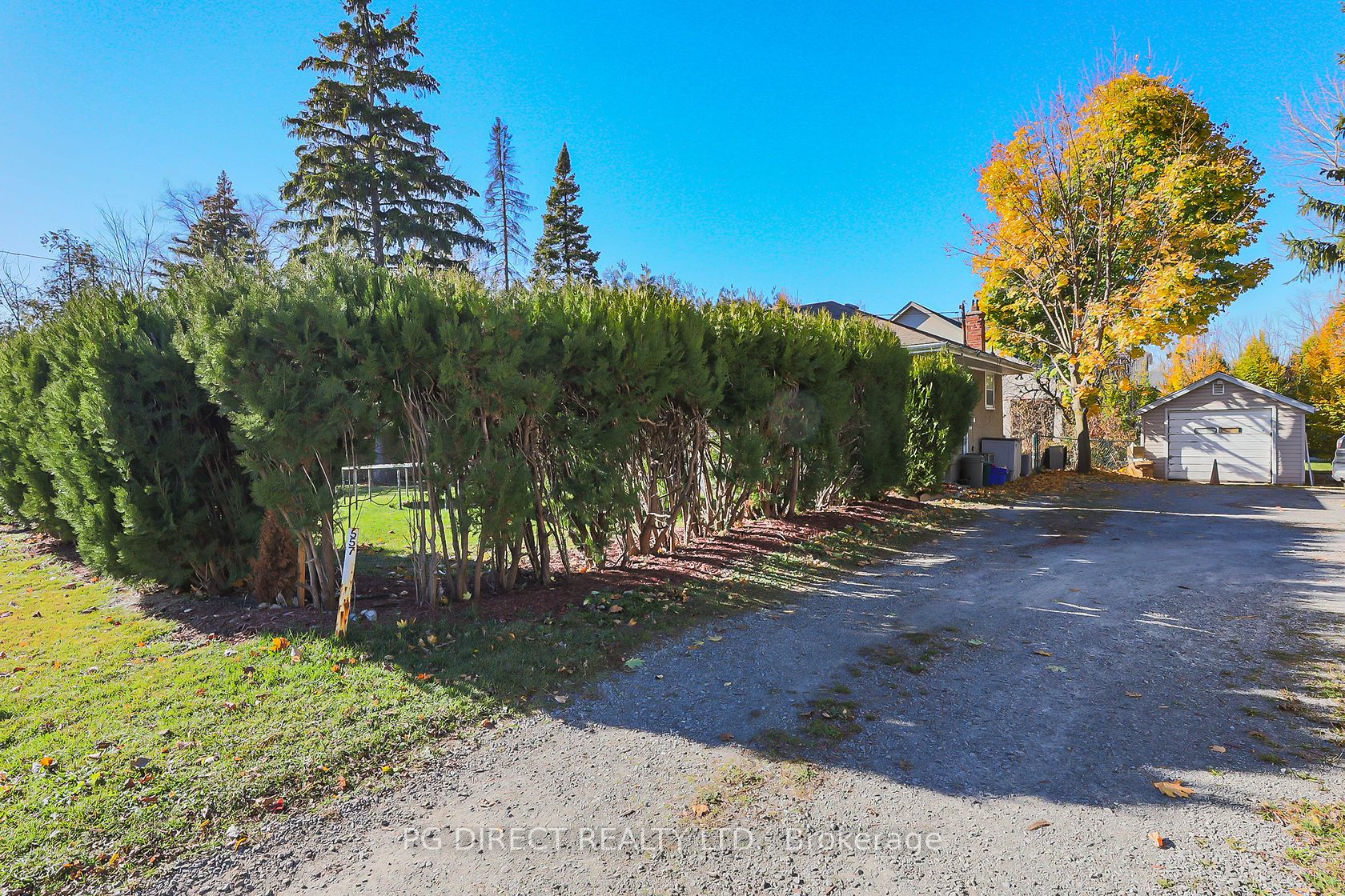 557 Mississagua Street Property Photo 20