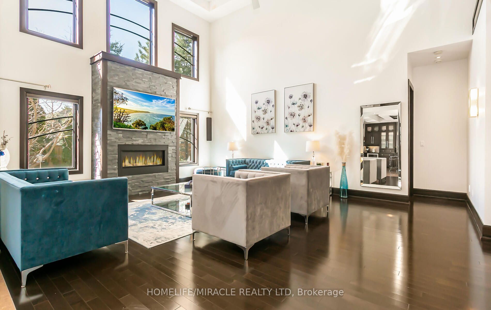 24 Jacob Gingrich Drive Property Photo 7