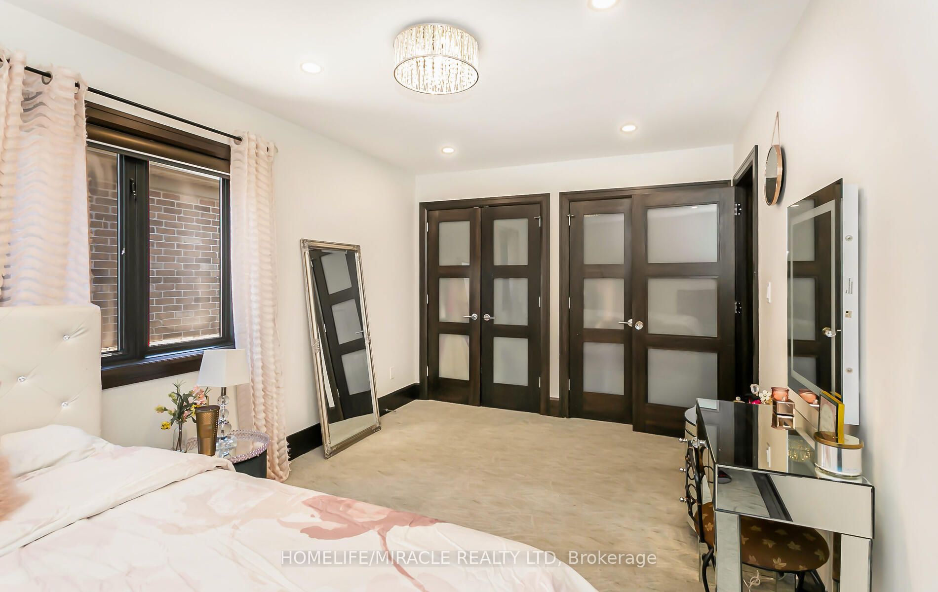 24 Jacob Gingrich Drive Property Photo 29