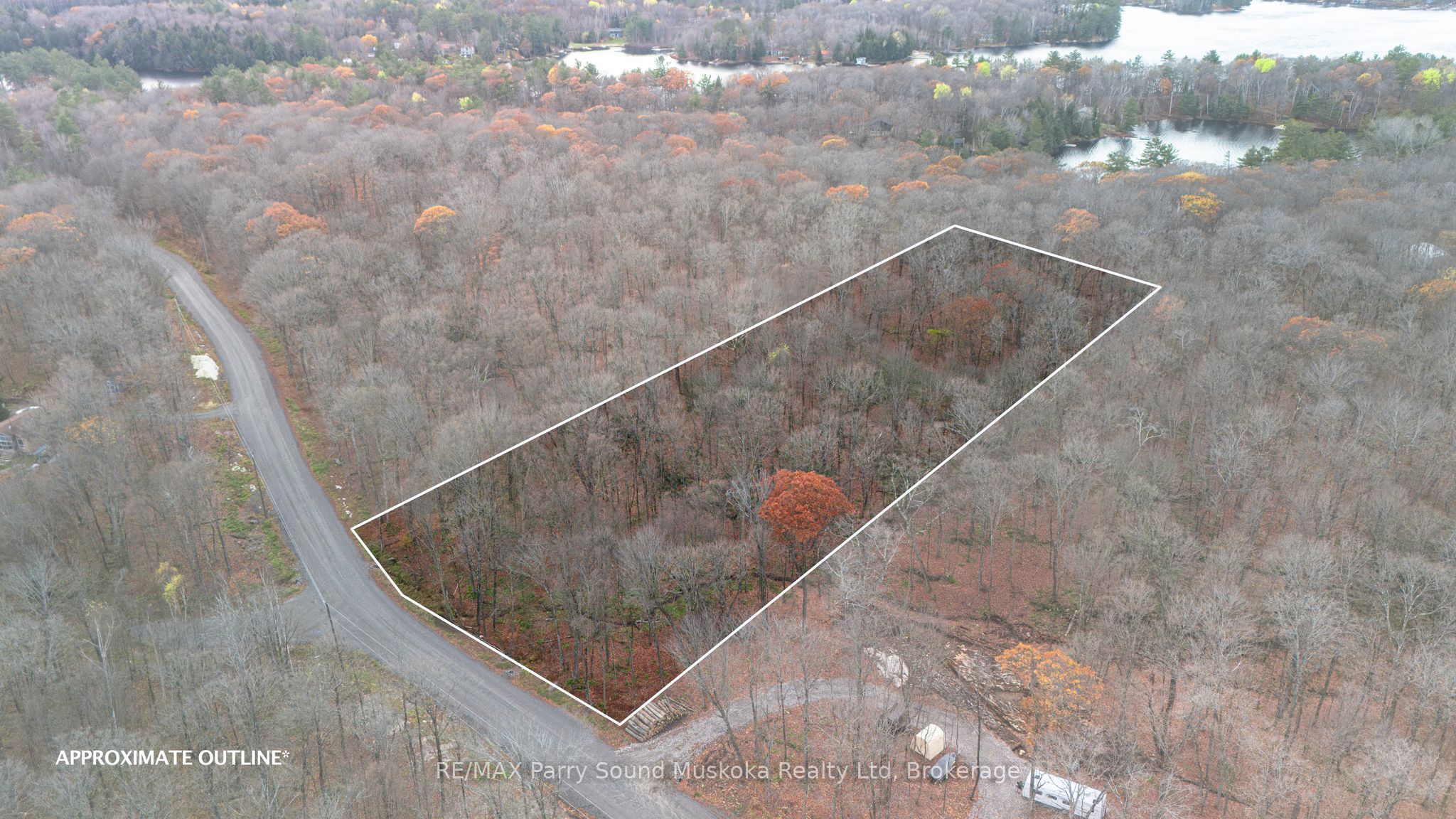 Part 7 Standing People Road Property Photo 2