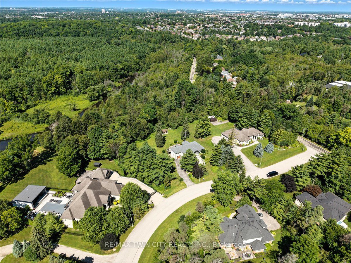 20 Grandy Lane Property Photo 8