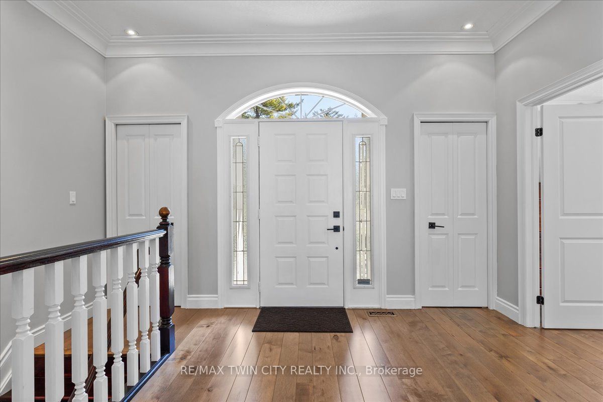 20 Grandy Lane Property Photo 10