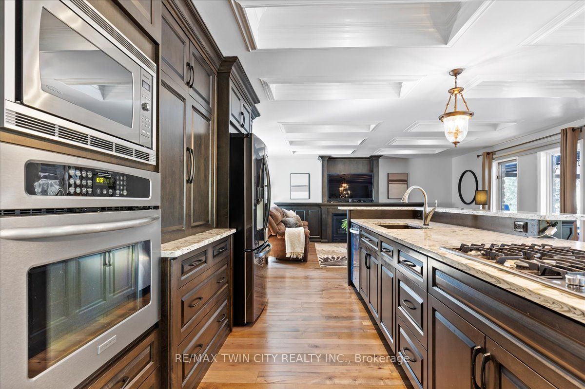 20 Grandy Lane Property Photo 15