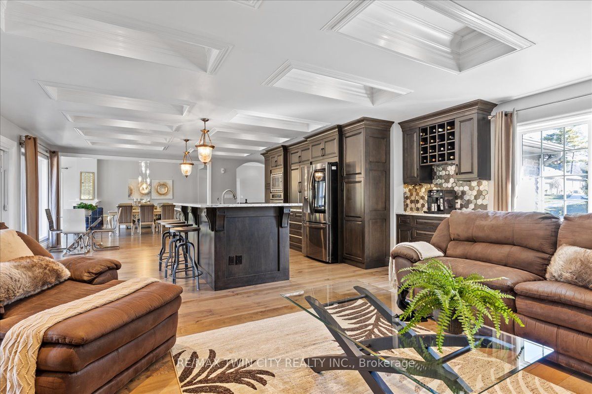 20 Grandy Lane Property Photo 18