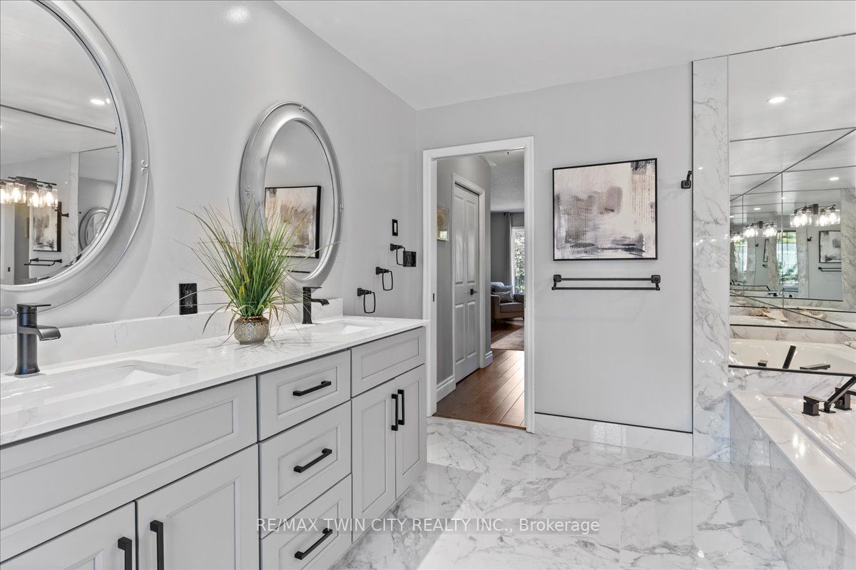 20 Grandy Lane Property Photo 26