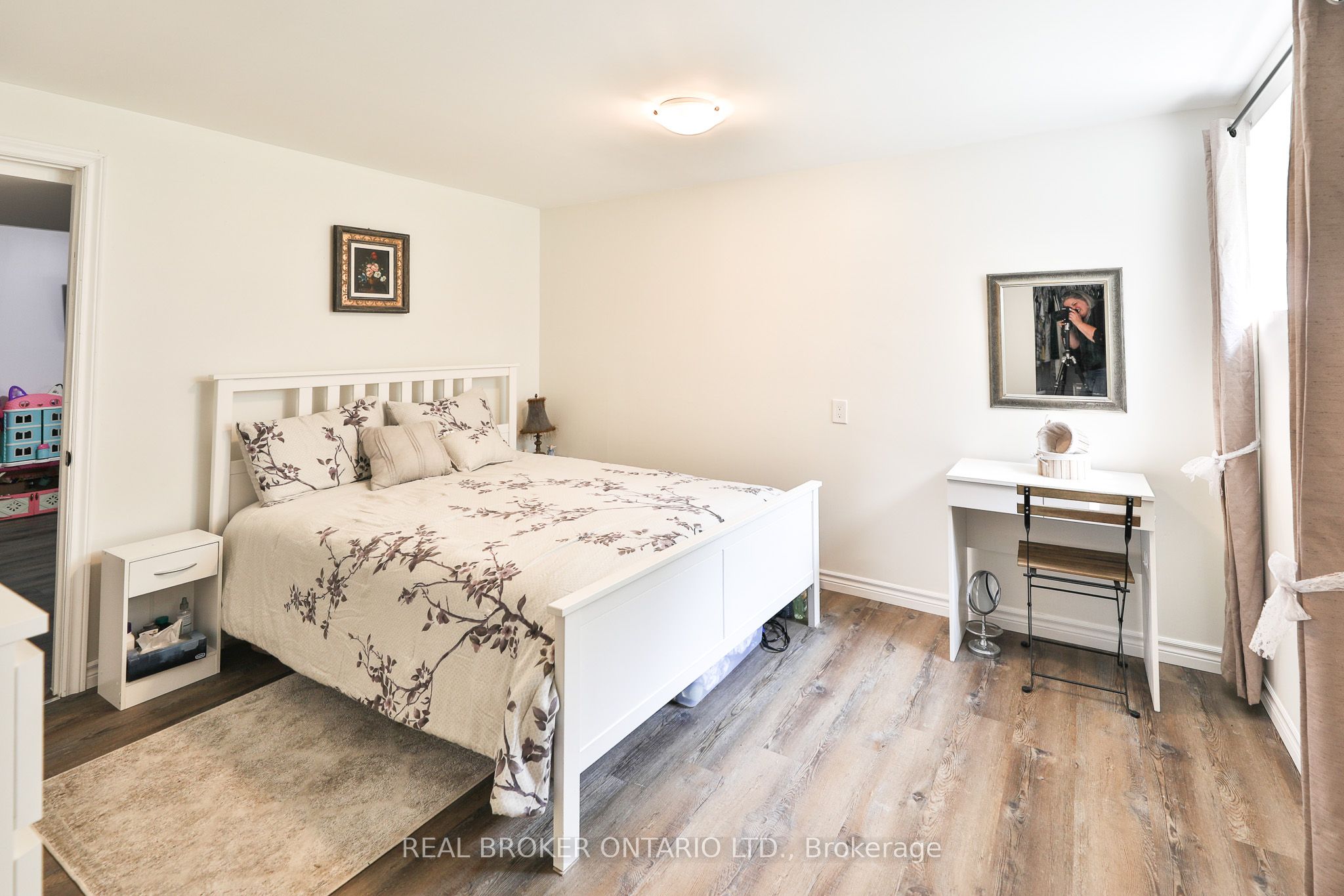 8 Benjamin Lane Property Photo 25