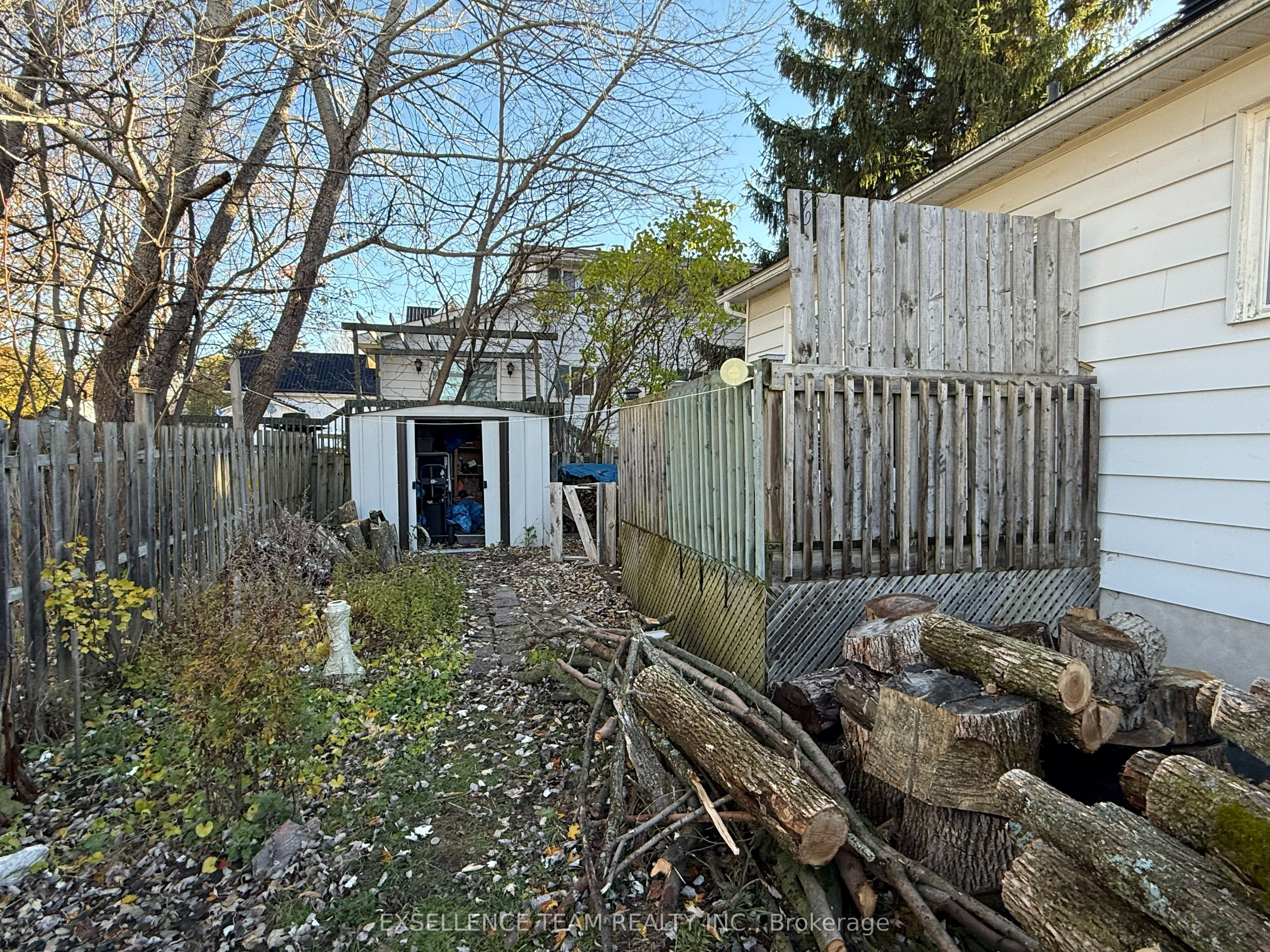 7 Mechanic Street E Property Photo 5