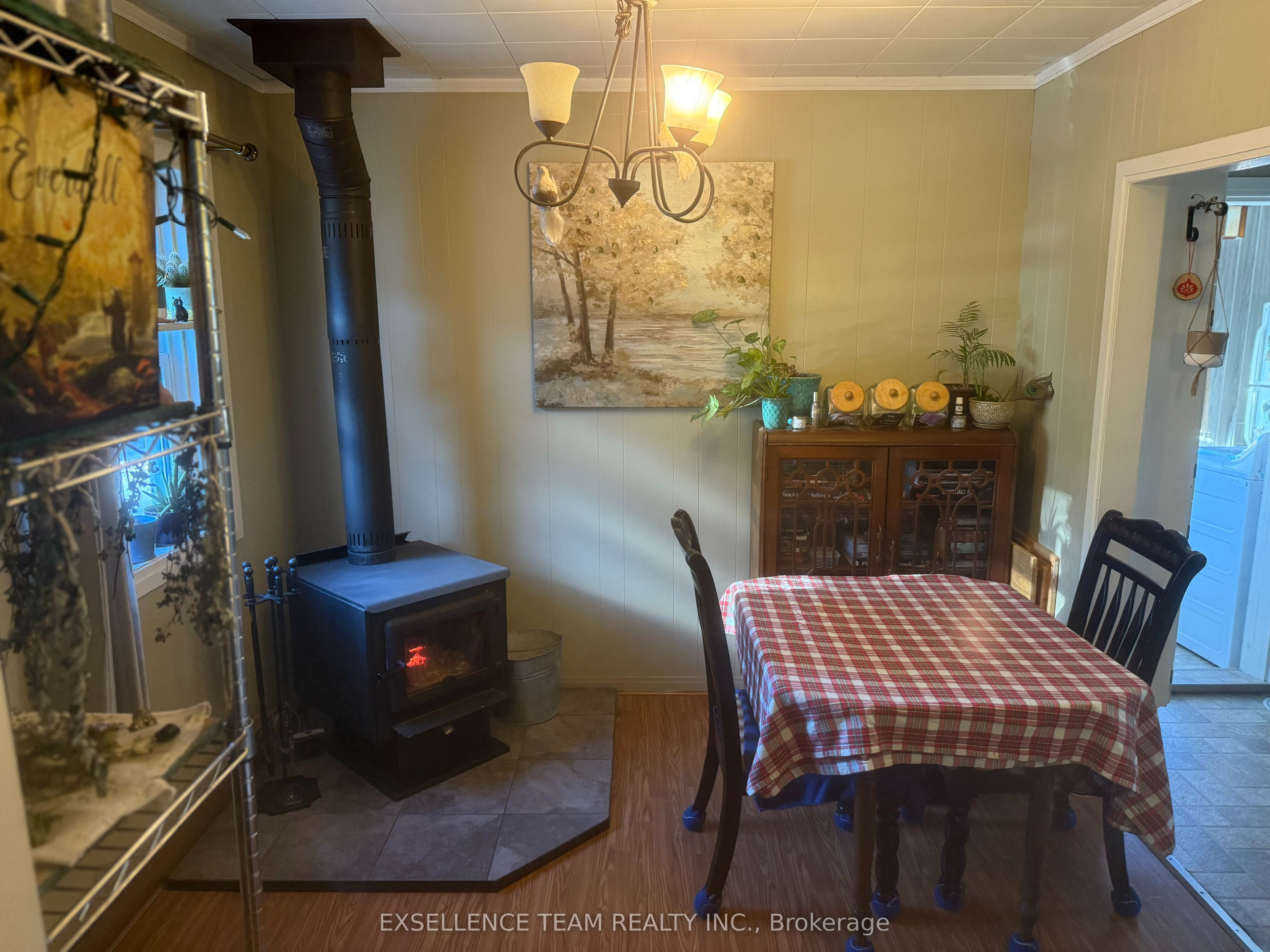 7 Mechanic Street E Property Photo 10