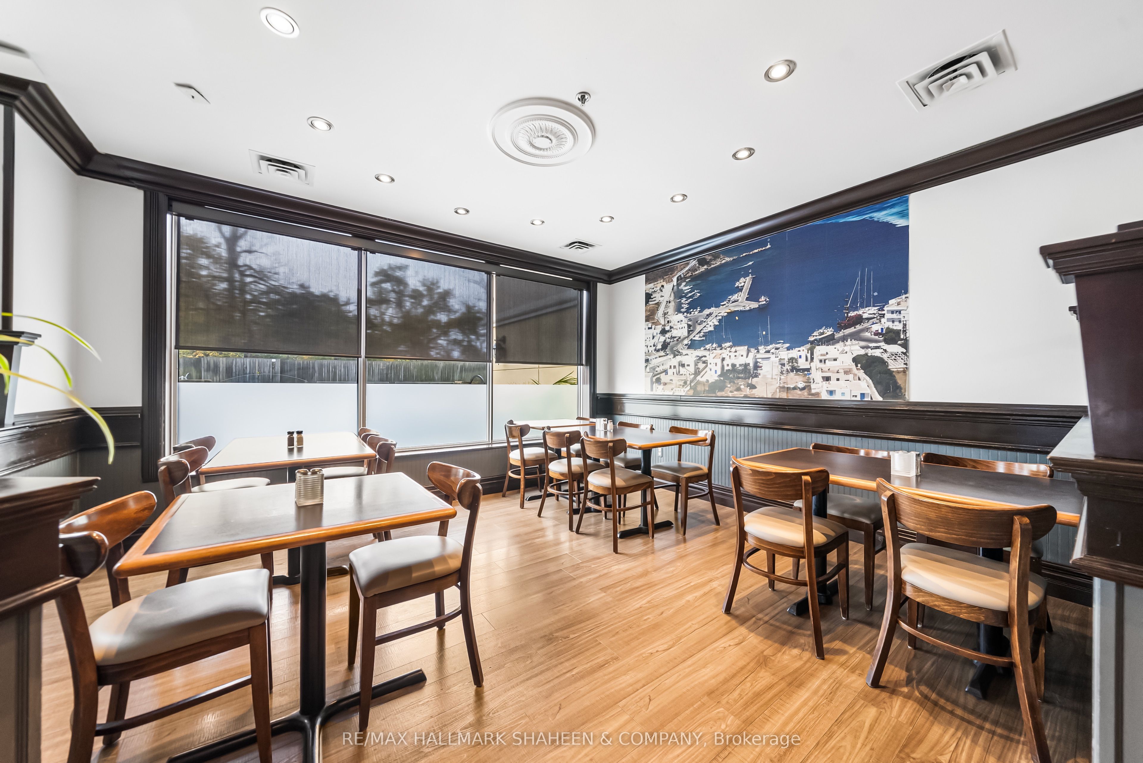 1400 Upper James Street 26 Property Photo 12