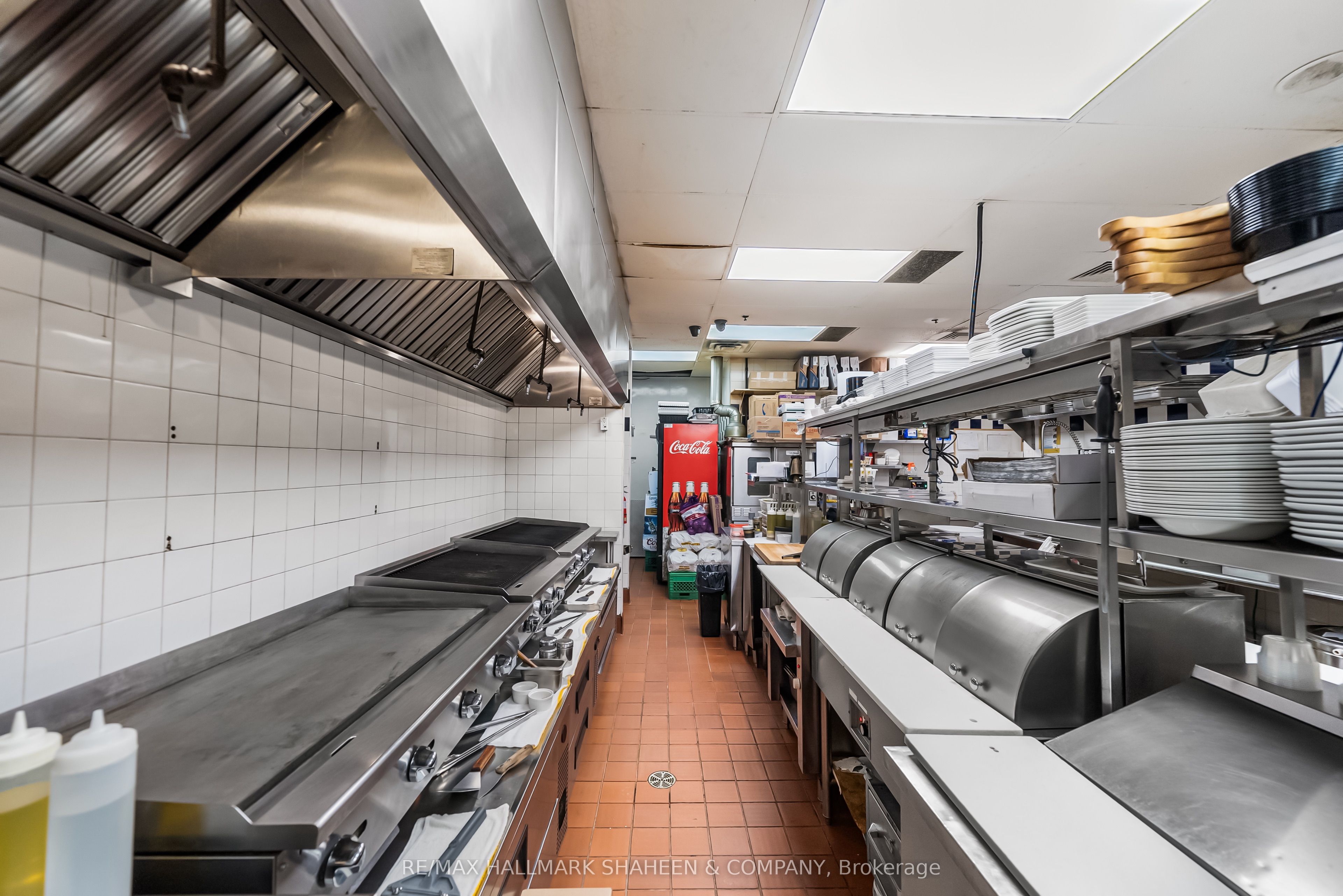 1400 Upper James Street 26 Property Photo 17