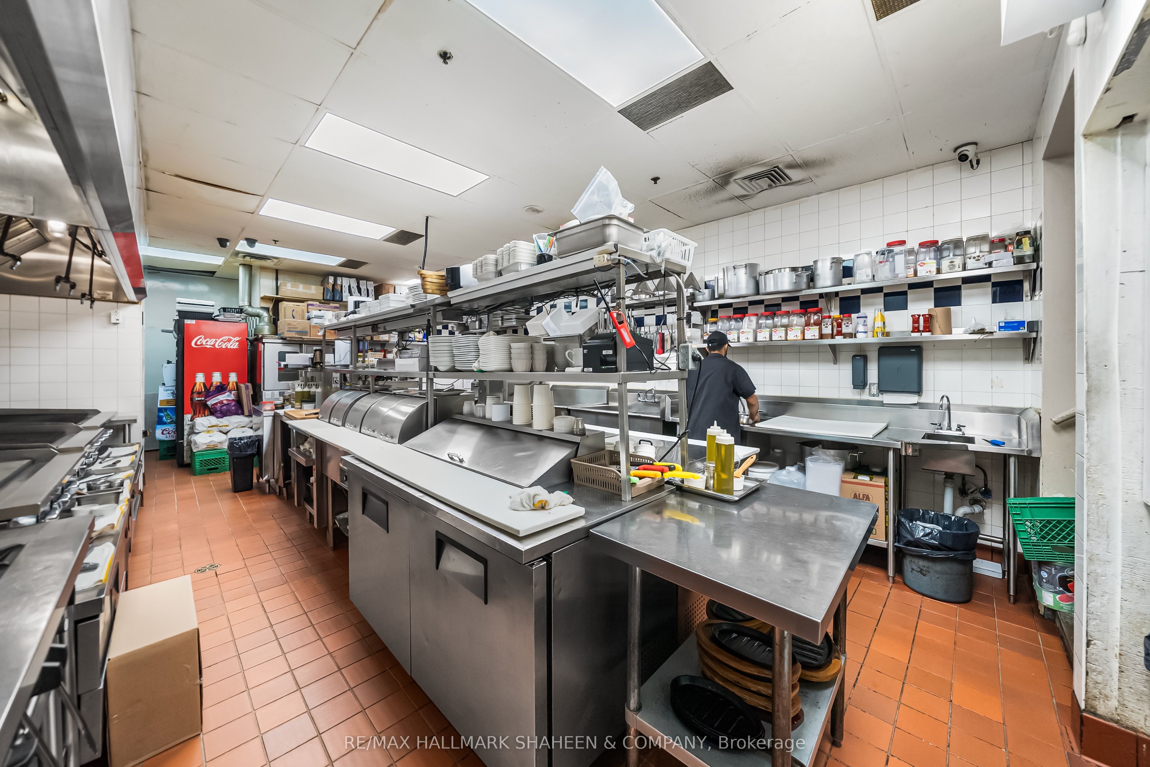 1400 Upper James Street 26 Property Photo 18