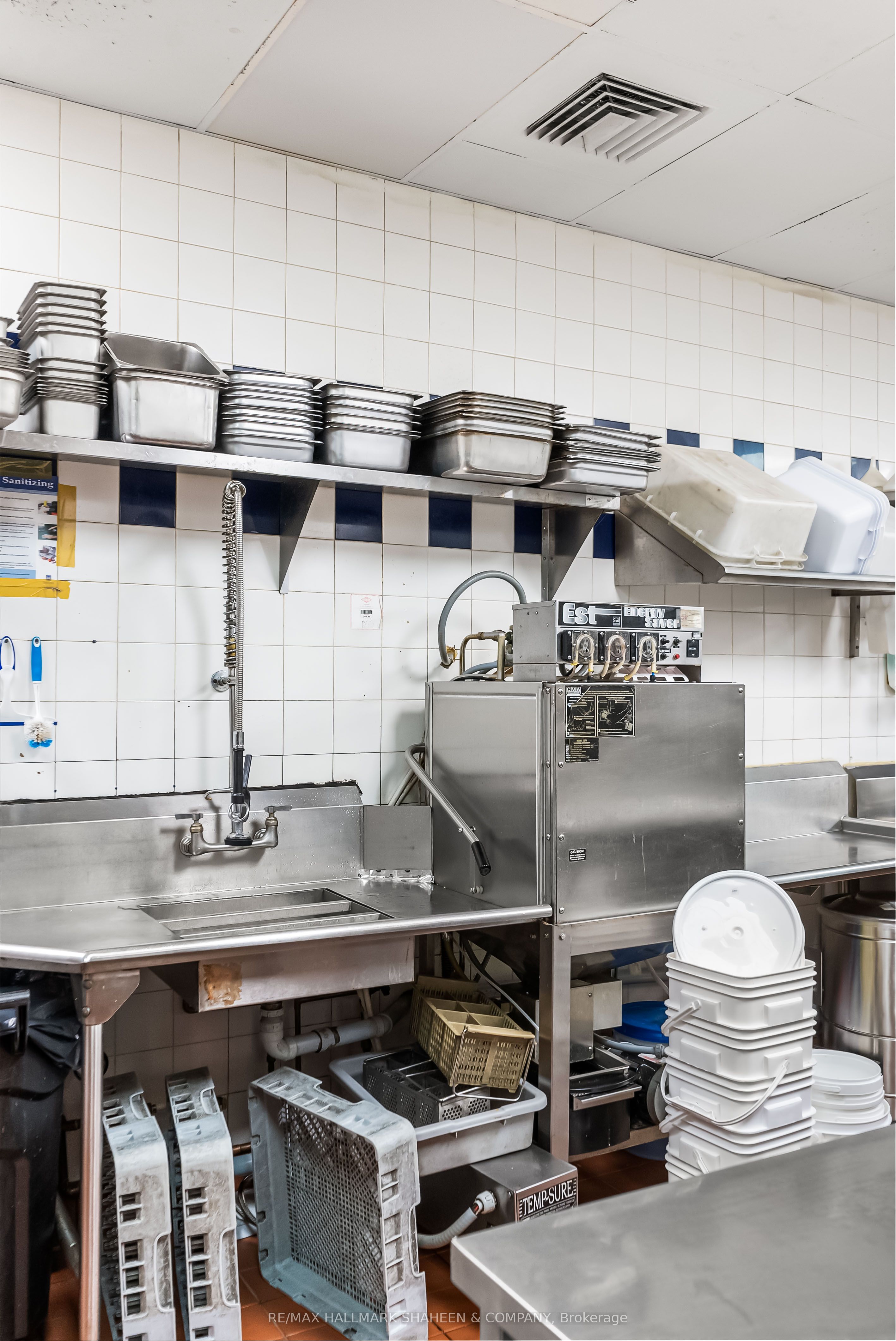 1400 Upper James Street 26 Property Photo 25