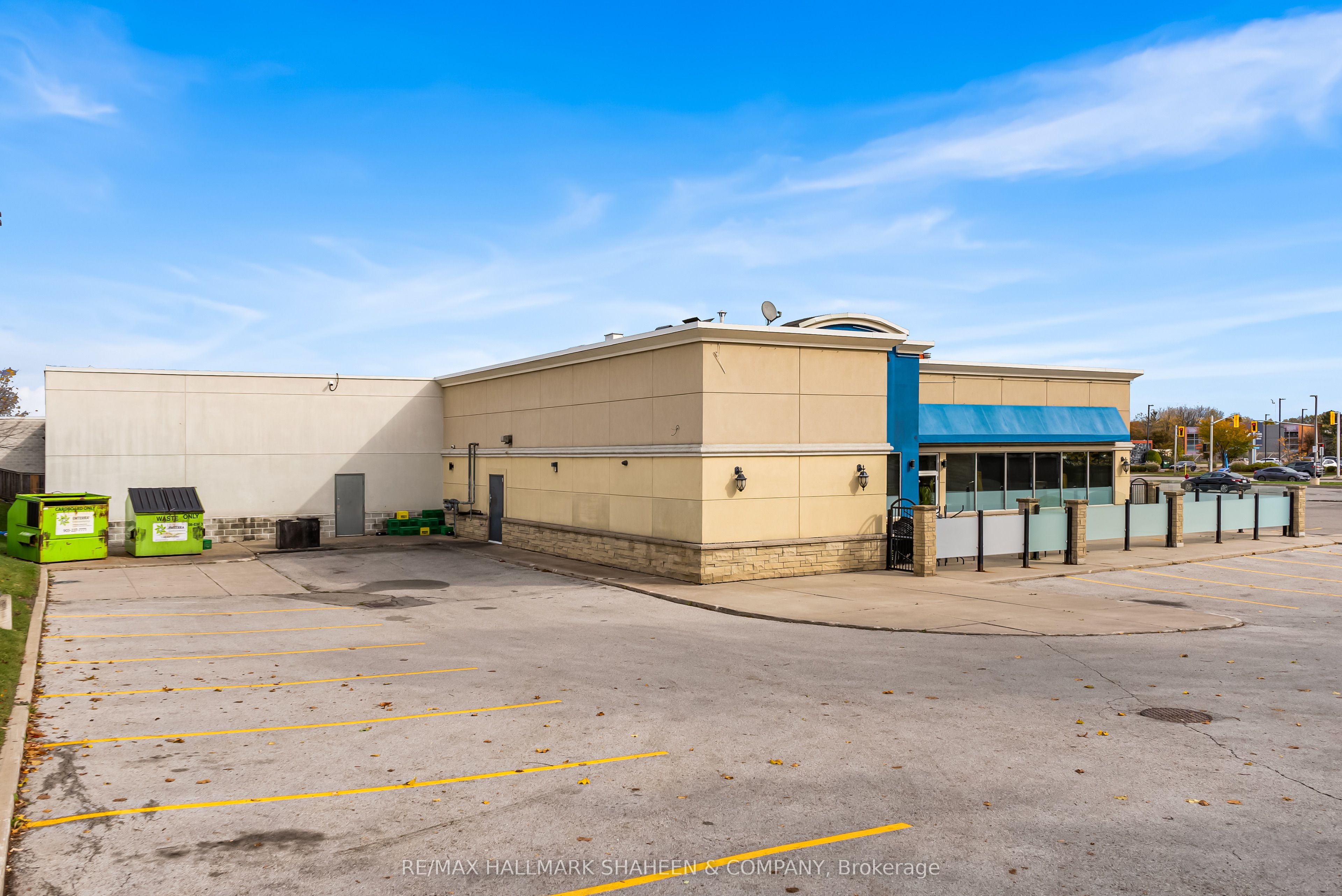 1400 Upper James Street 26 Property Photo 32