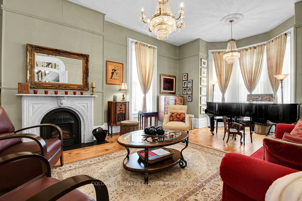 35 Lakeshore Drive Property Photo 6