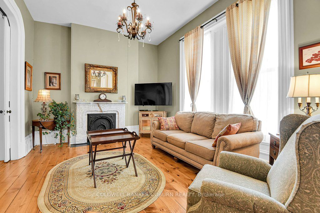 35 Lakeshore Drive Property Photo 8