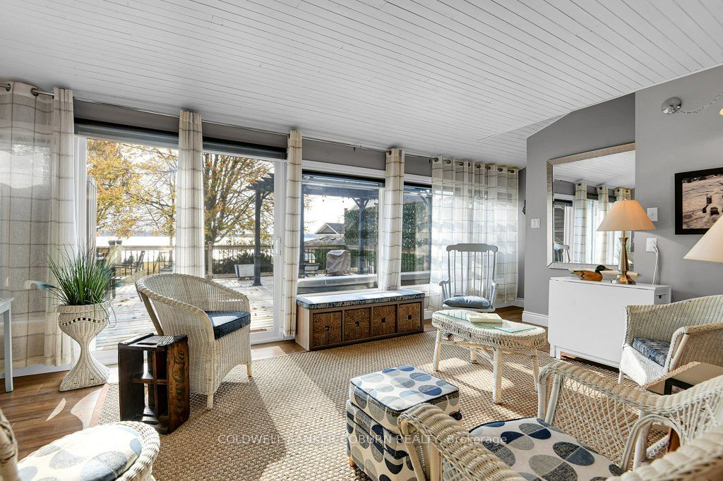 35 Lakeshore Drive Property Photo 15