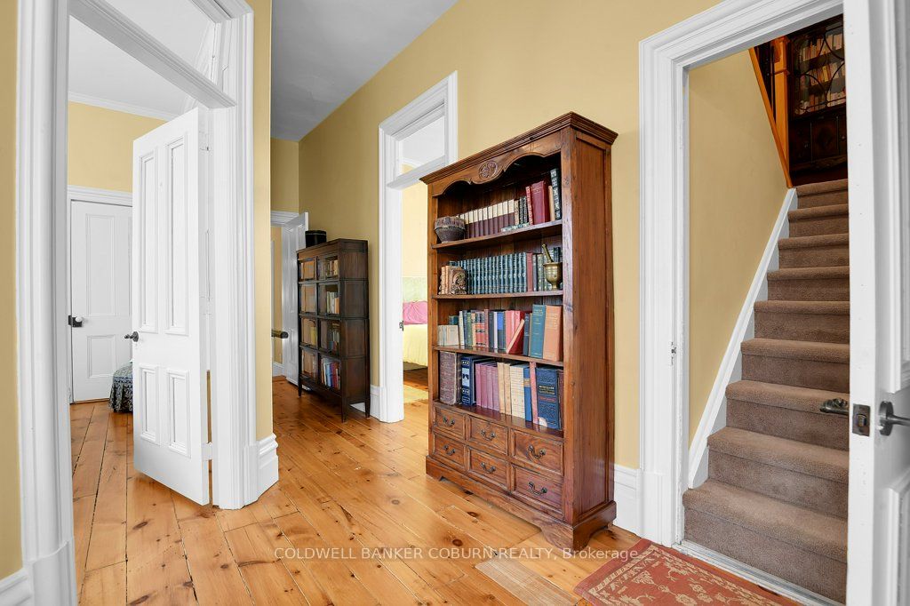 35 Lakeshore Drive Property Photo 25