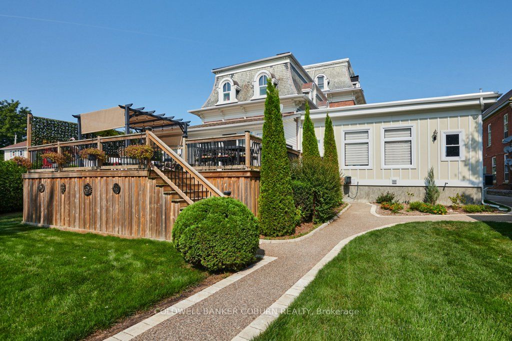 35 Lakeshore Drive Property Photo 40