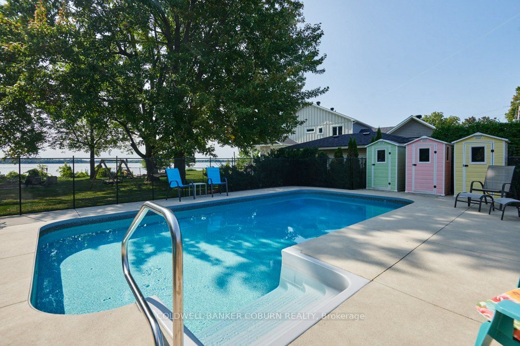 35 Lakeshore Drive Property Photo 44