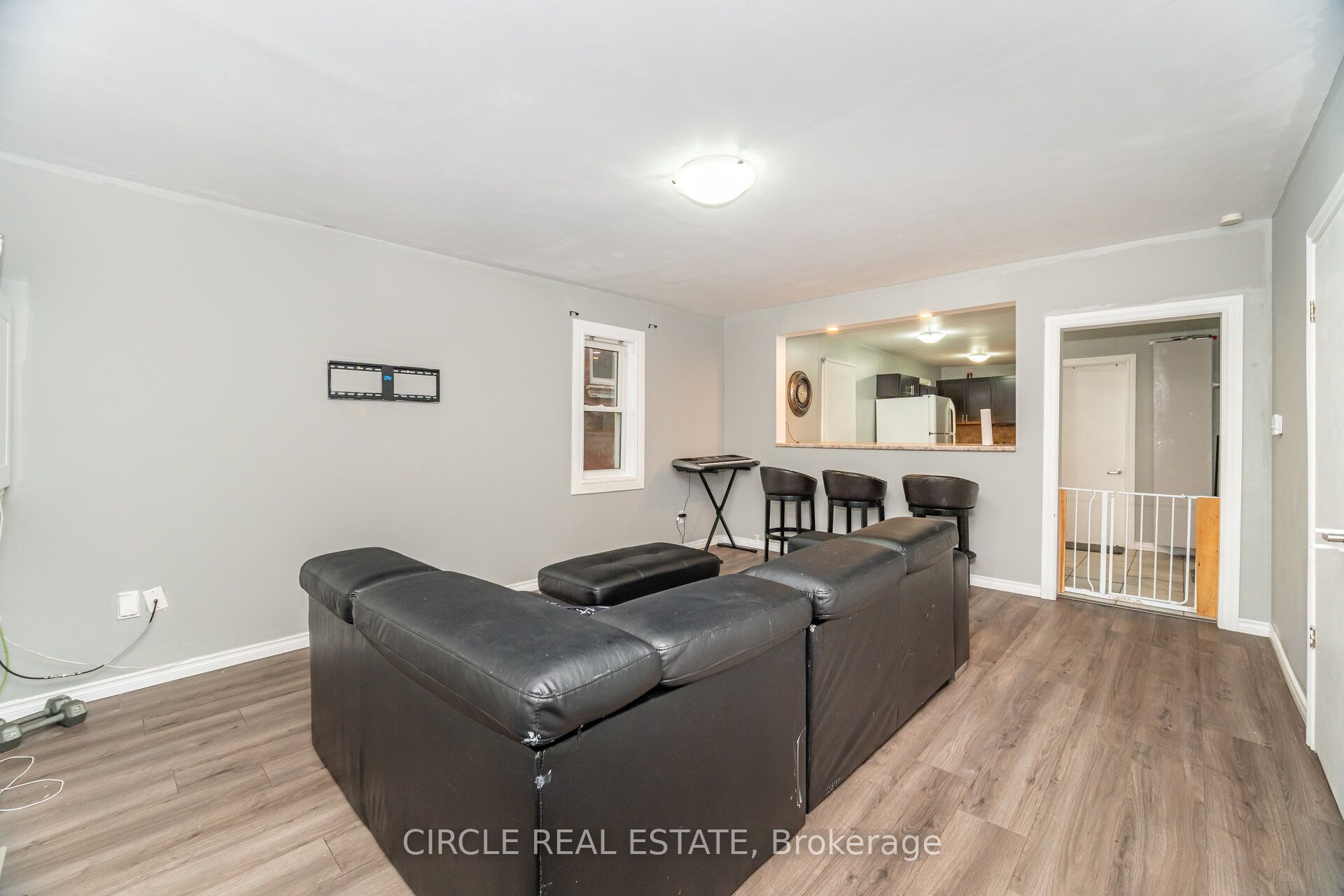 147 Marlborough Street Property Photo 8