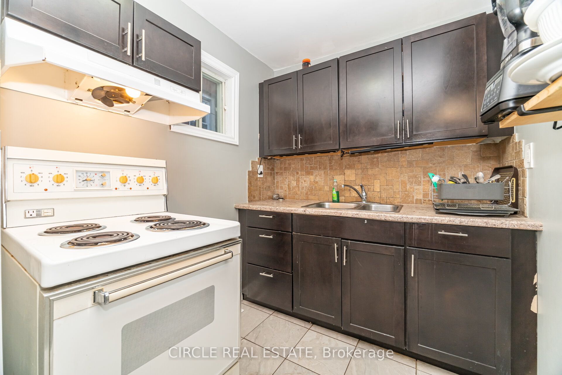 147 Marlborough Street Property Photo 17