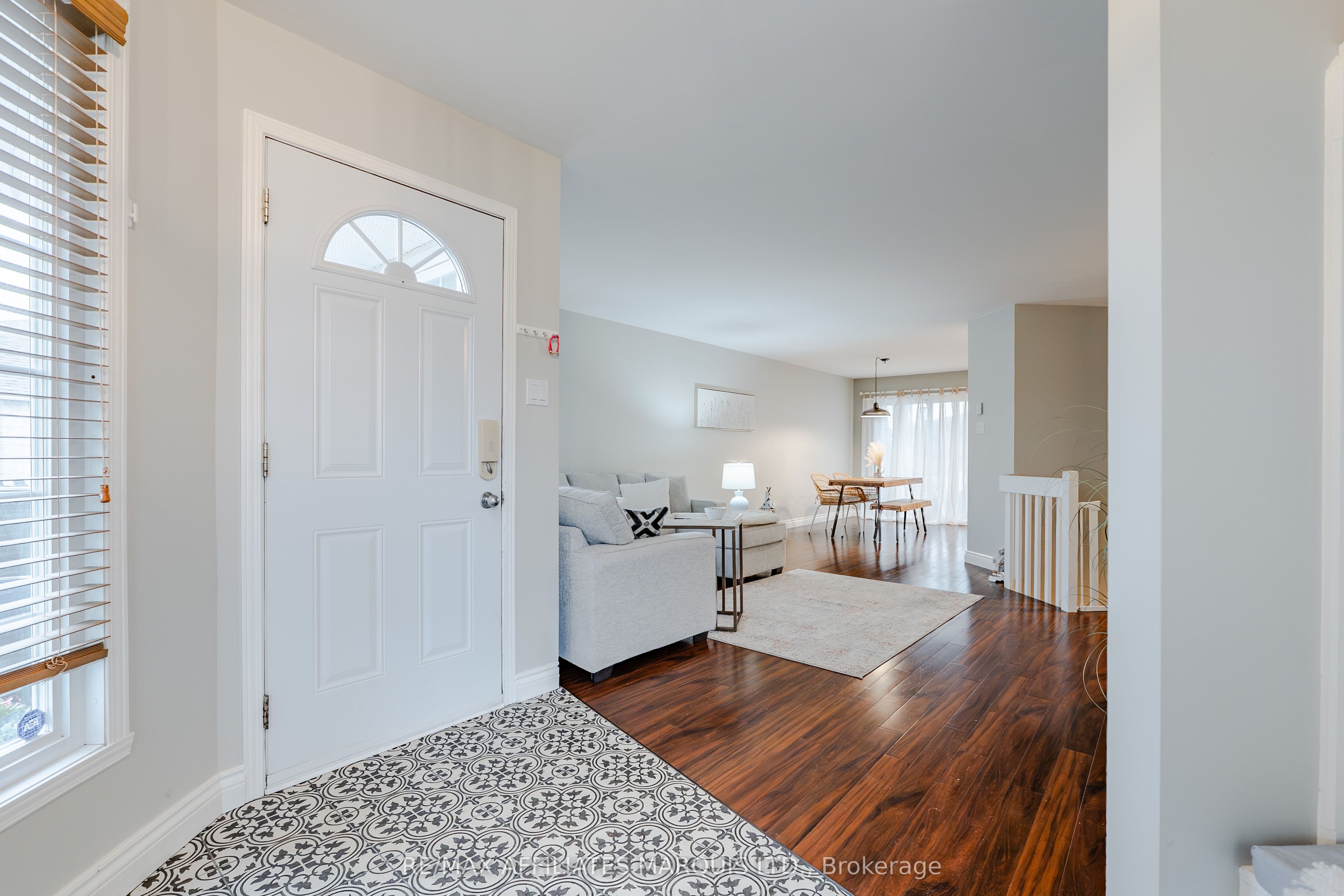 701 Robin Court Property Photo 7