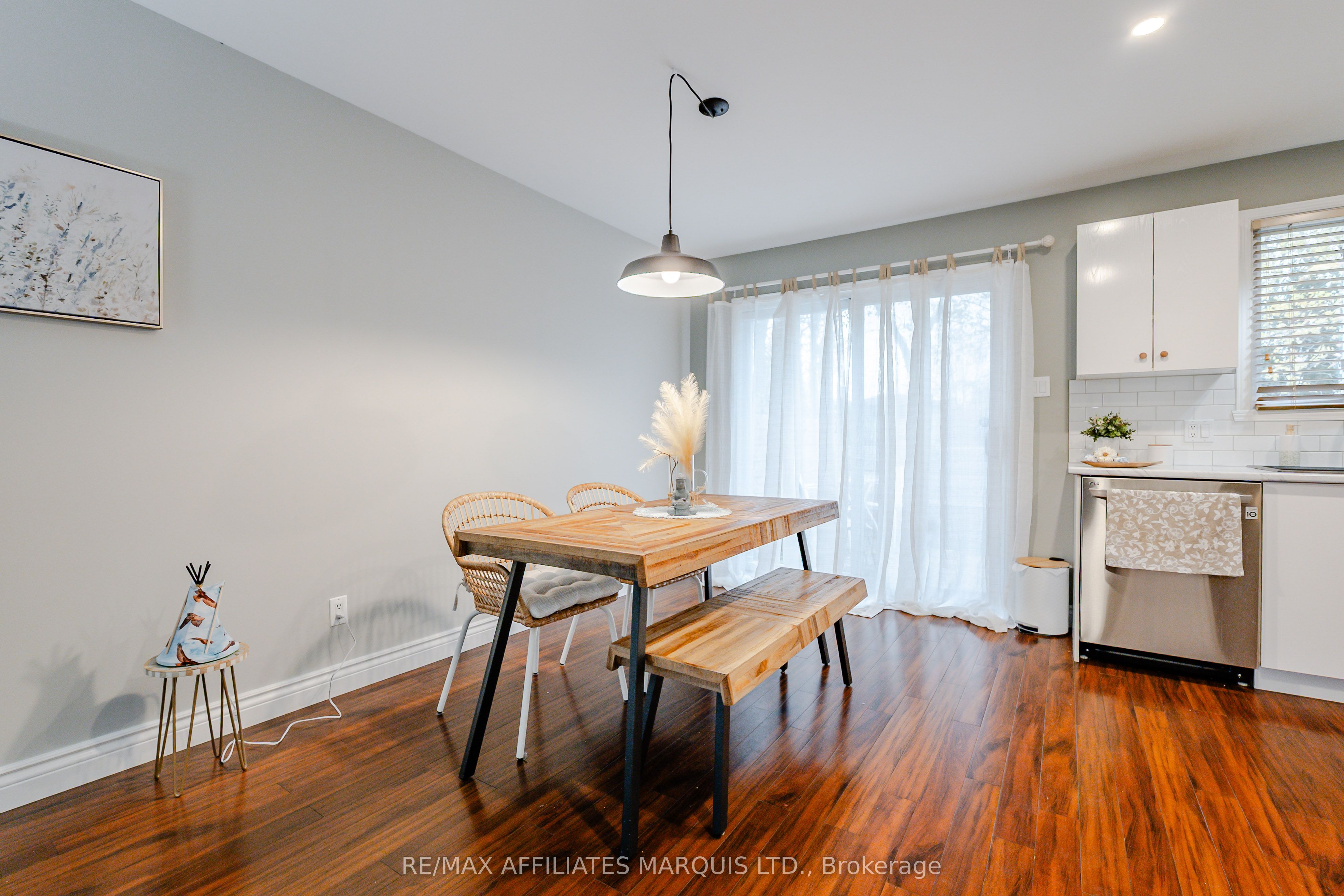 701 Robin Court Property Photo 13