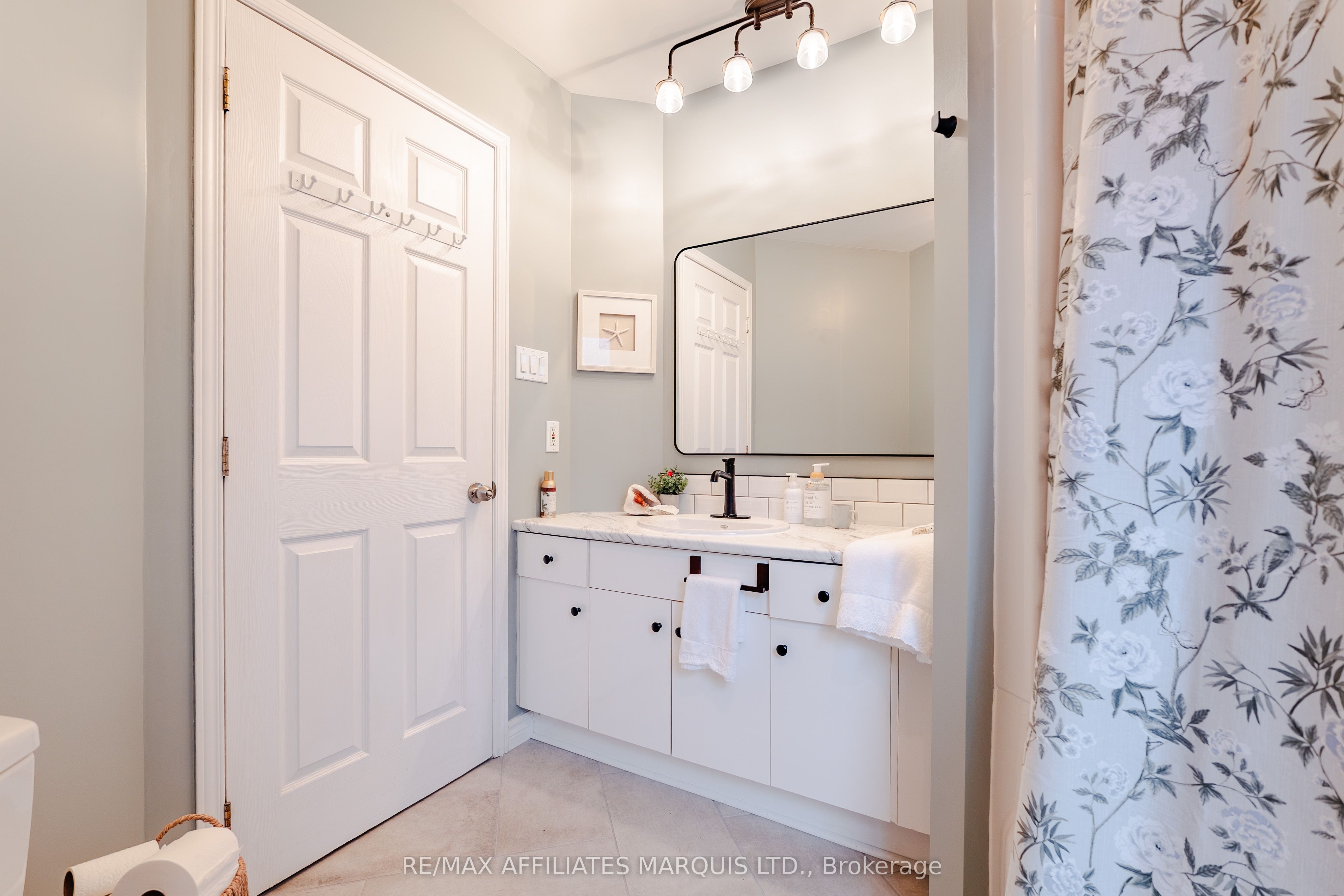 701 Robin Court Property Photo 24