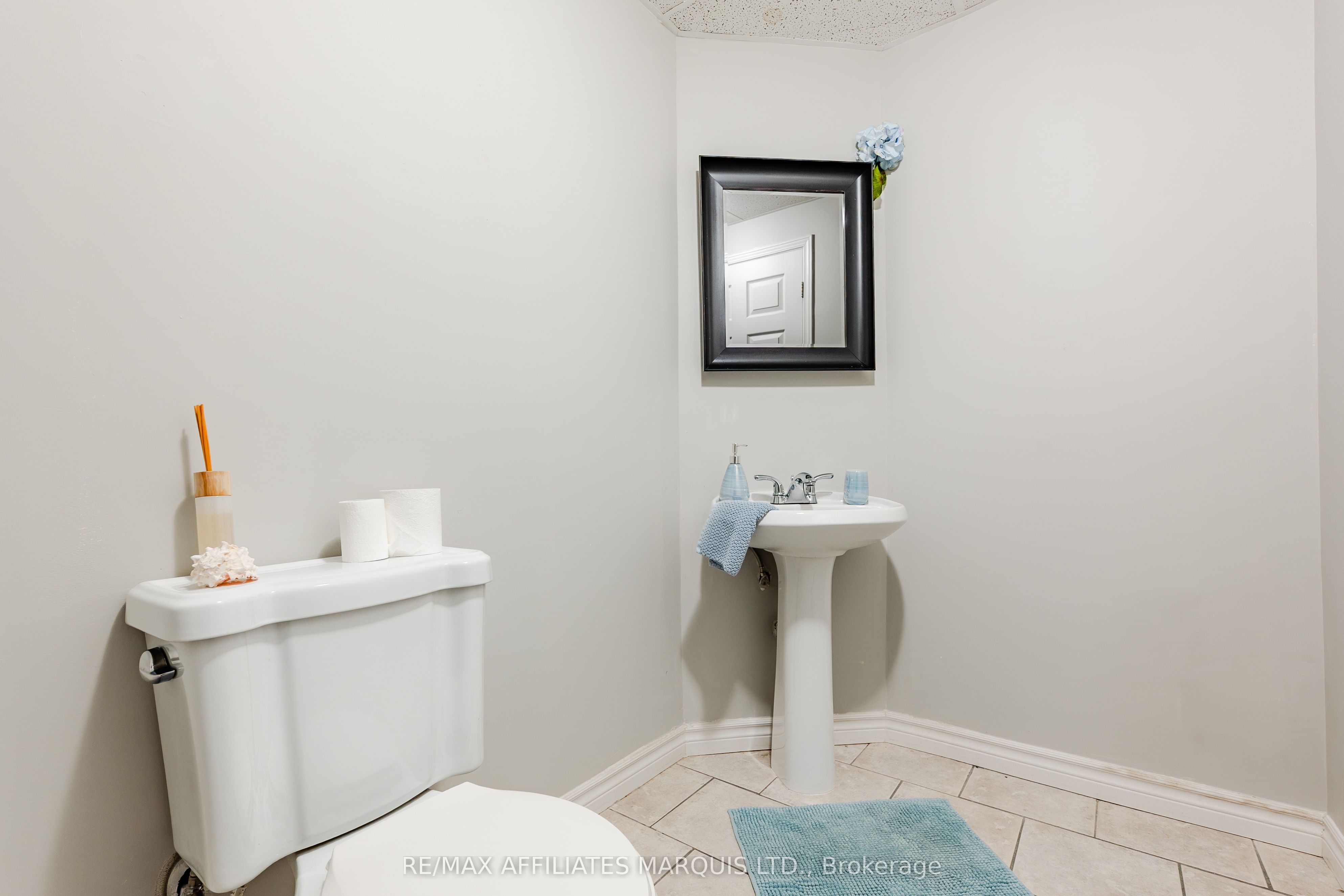 701 Robin Court Property Photo 35