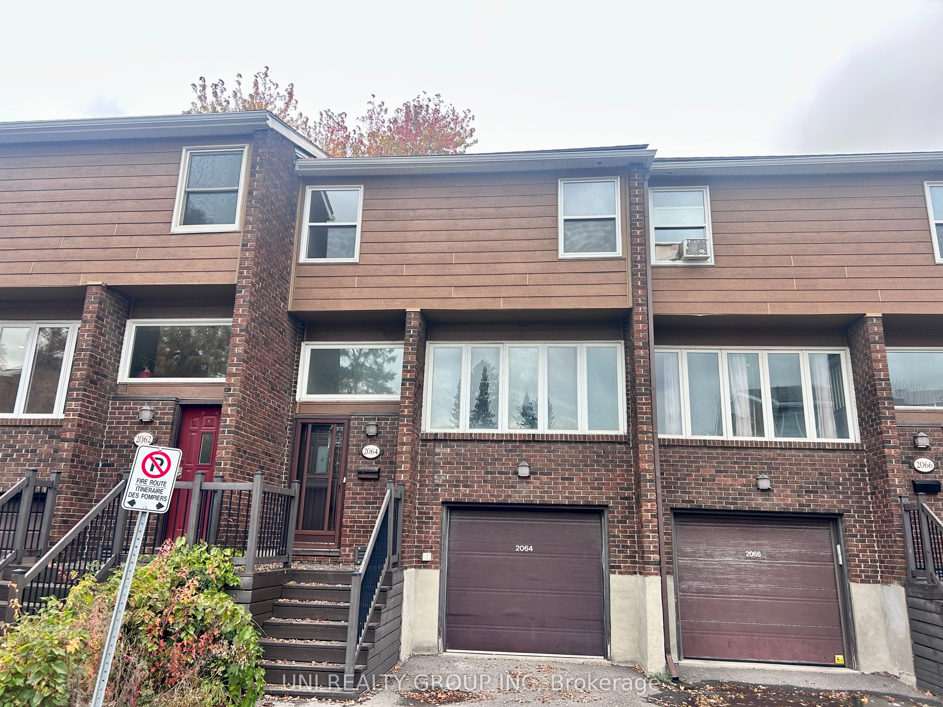 2064 Eric Cres Property Photo 1