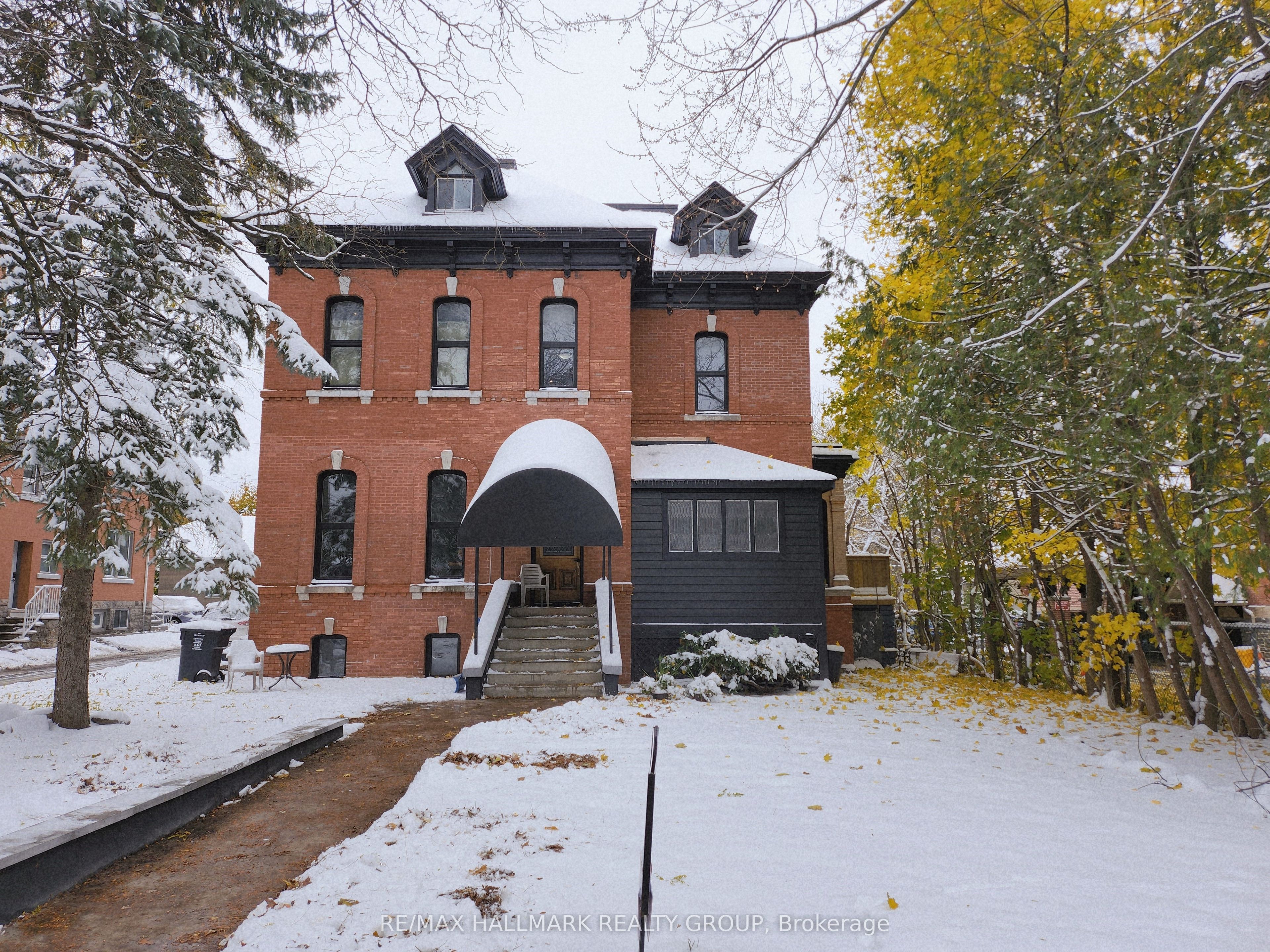 460 Wilbrod Street Property Photo