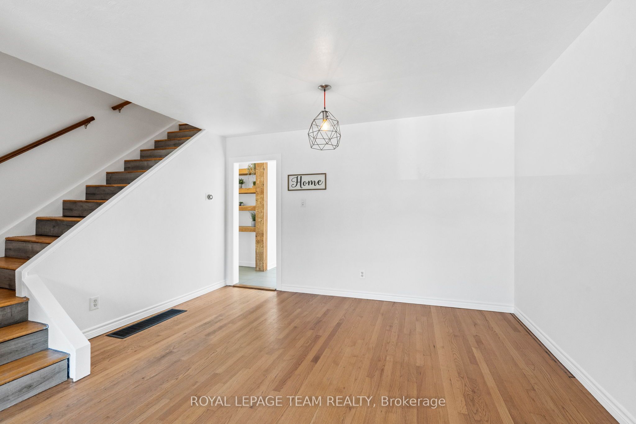 1308 Summerville Avenue Property Photo 14