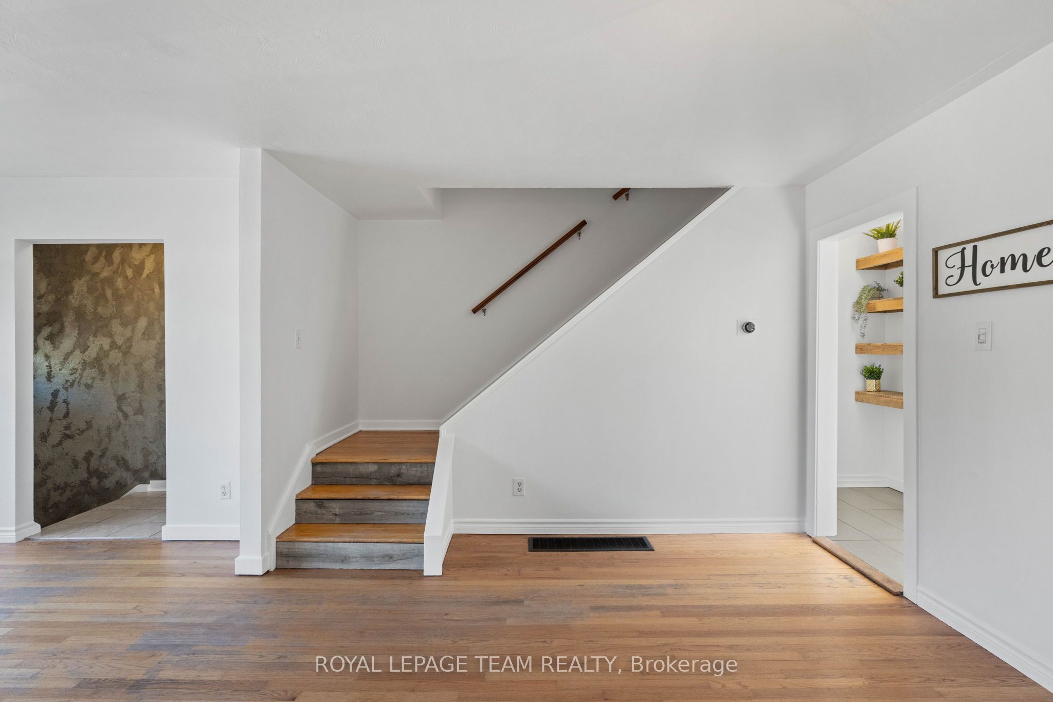 1308 Summerville Avenue Property Photo 21