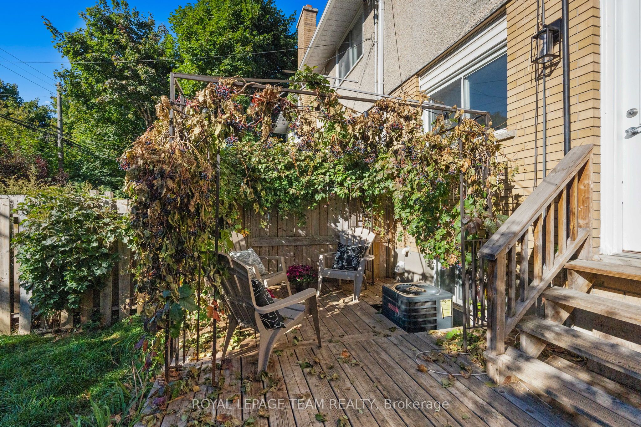 1308 Summerville Avenue Property Photo 32