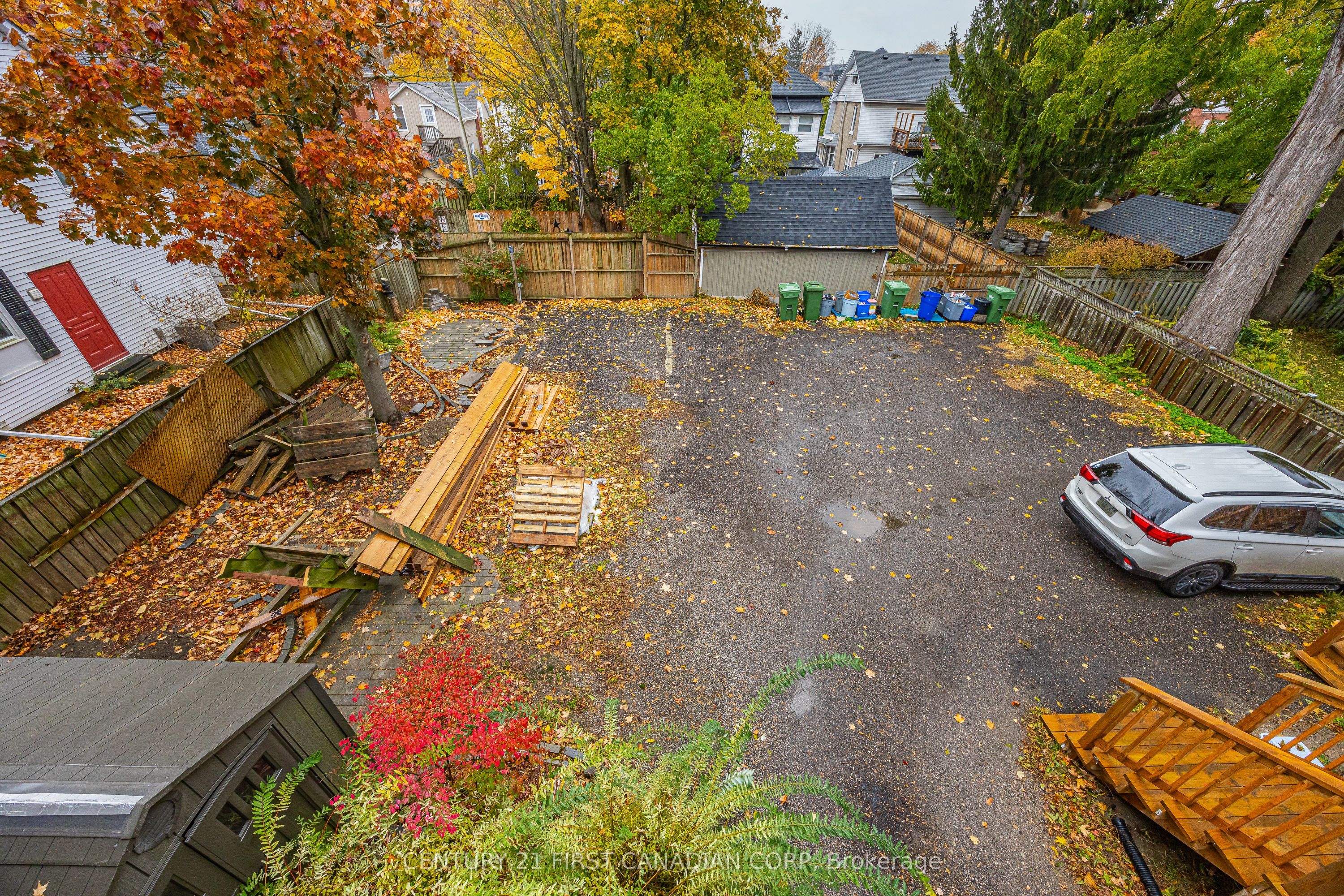 92 Hincks Street 2 Property Photo 26