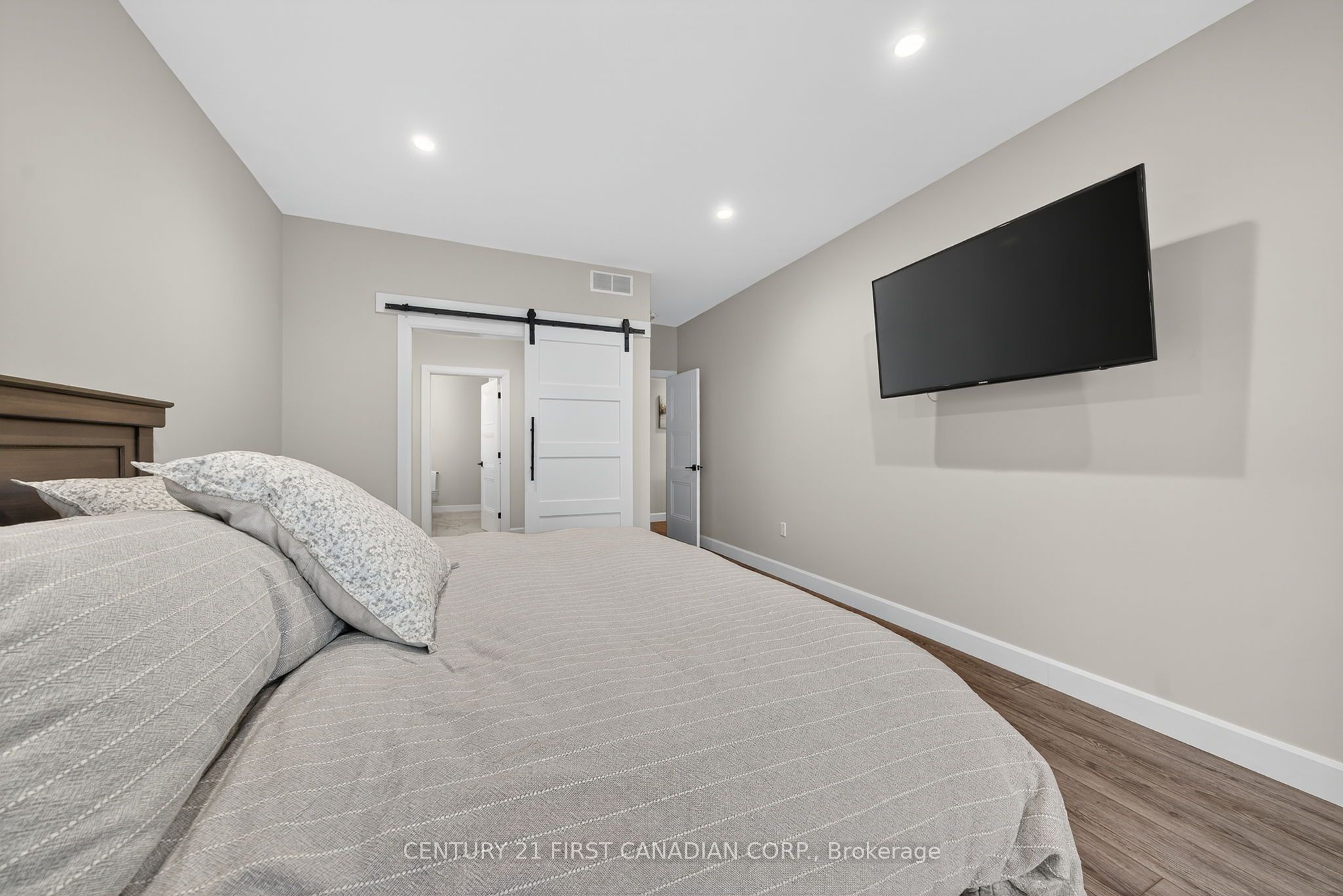 113 Macdonald Street Property Photo 25