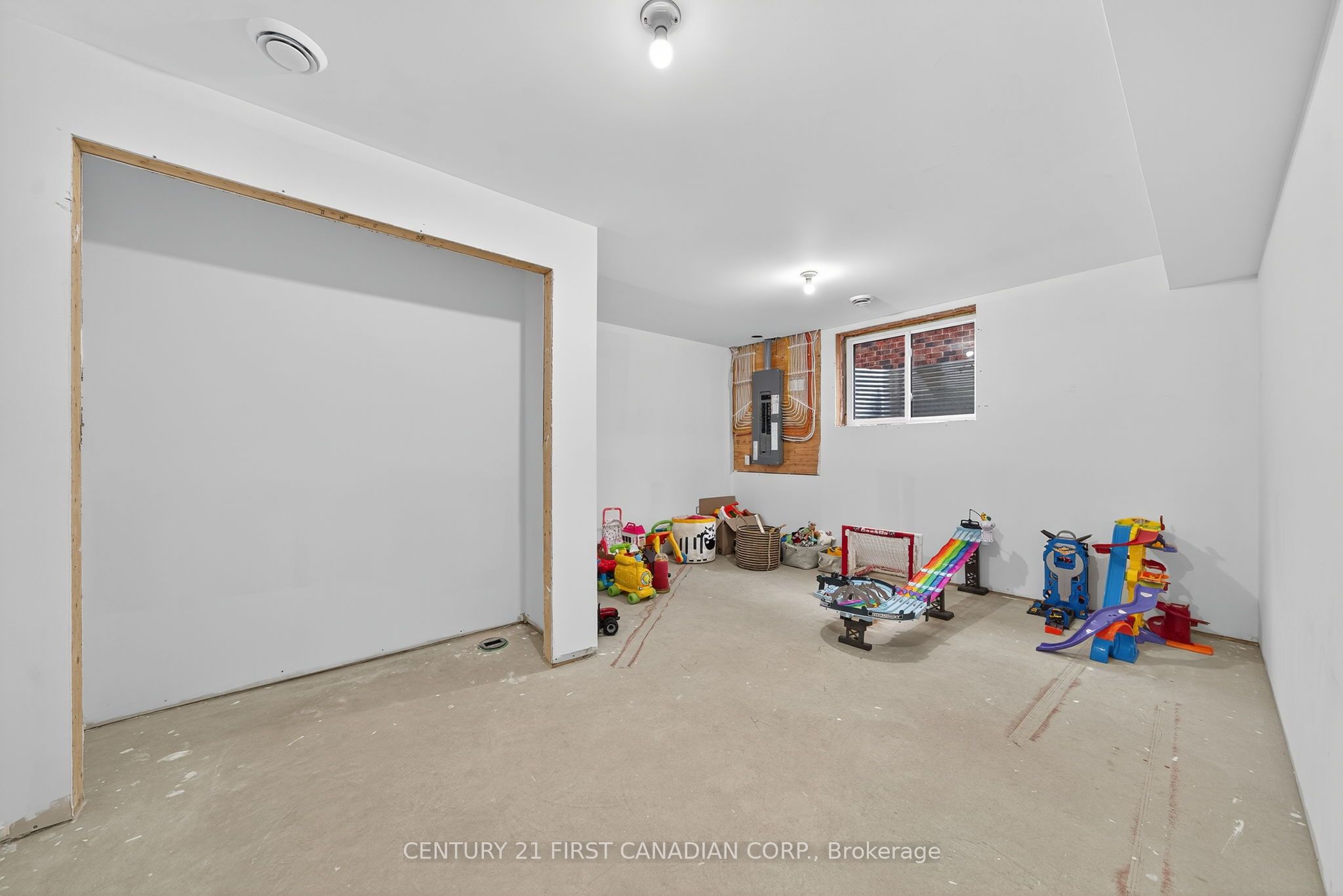 113 Macdonald Street Property Photo 34