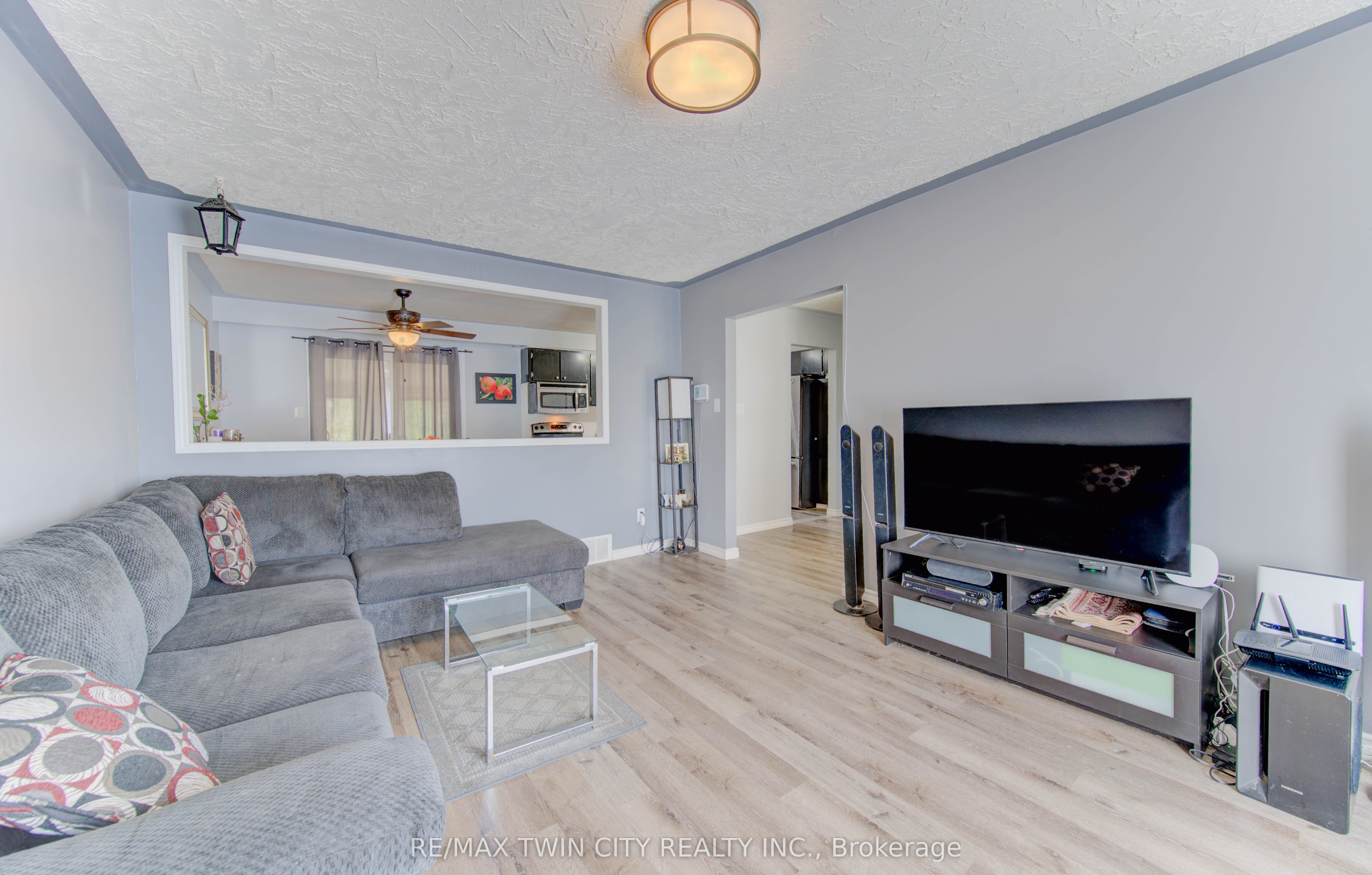 320 Country Hill Drive Property Photo 10