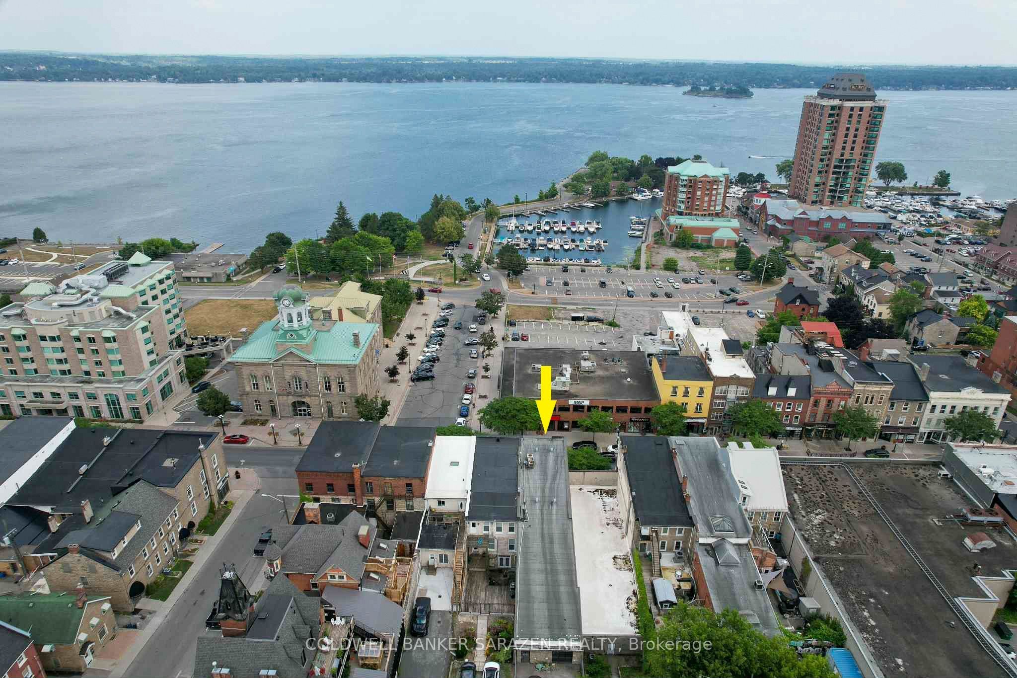 18 King St W Property Photo 3