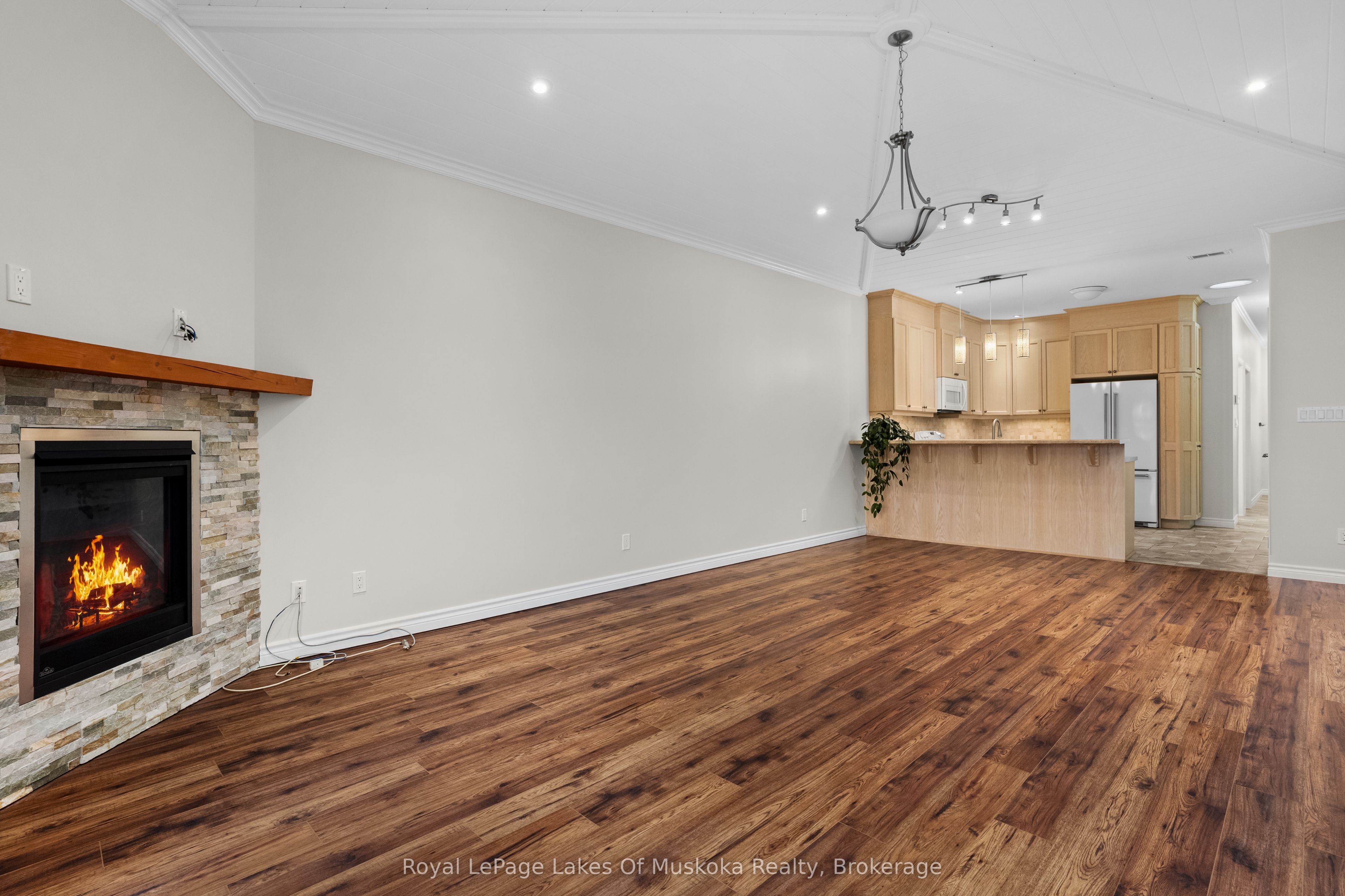 5 Jordan Lane 8 Property Photo 10