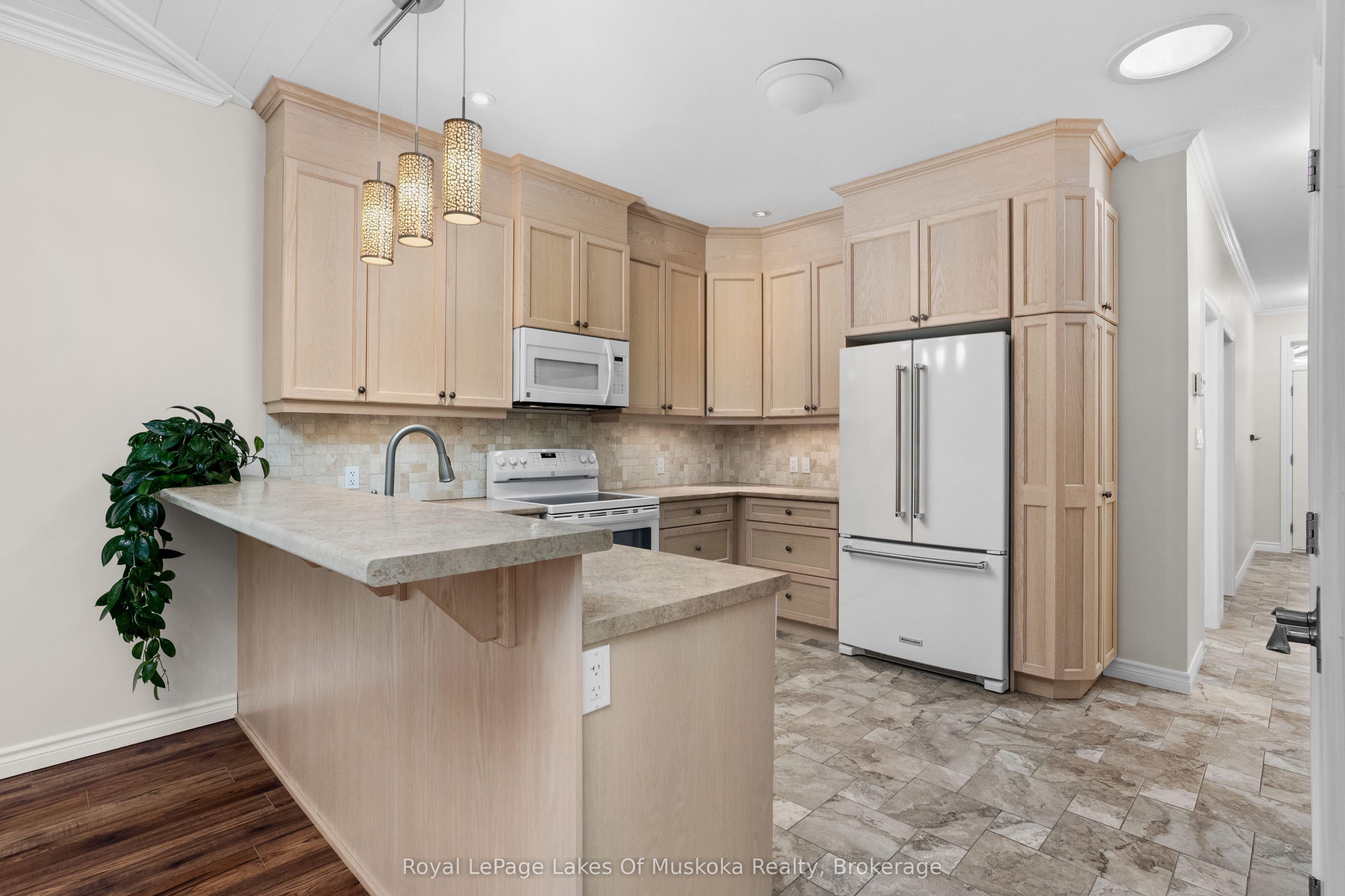 5 Jordan Lane 8 Property Photo 11