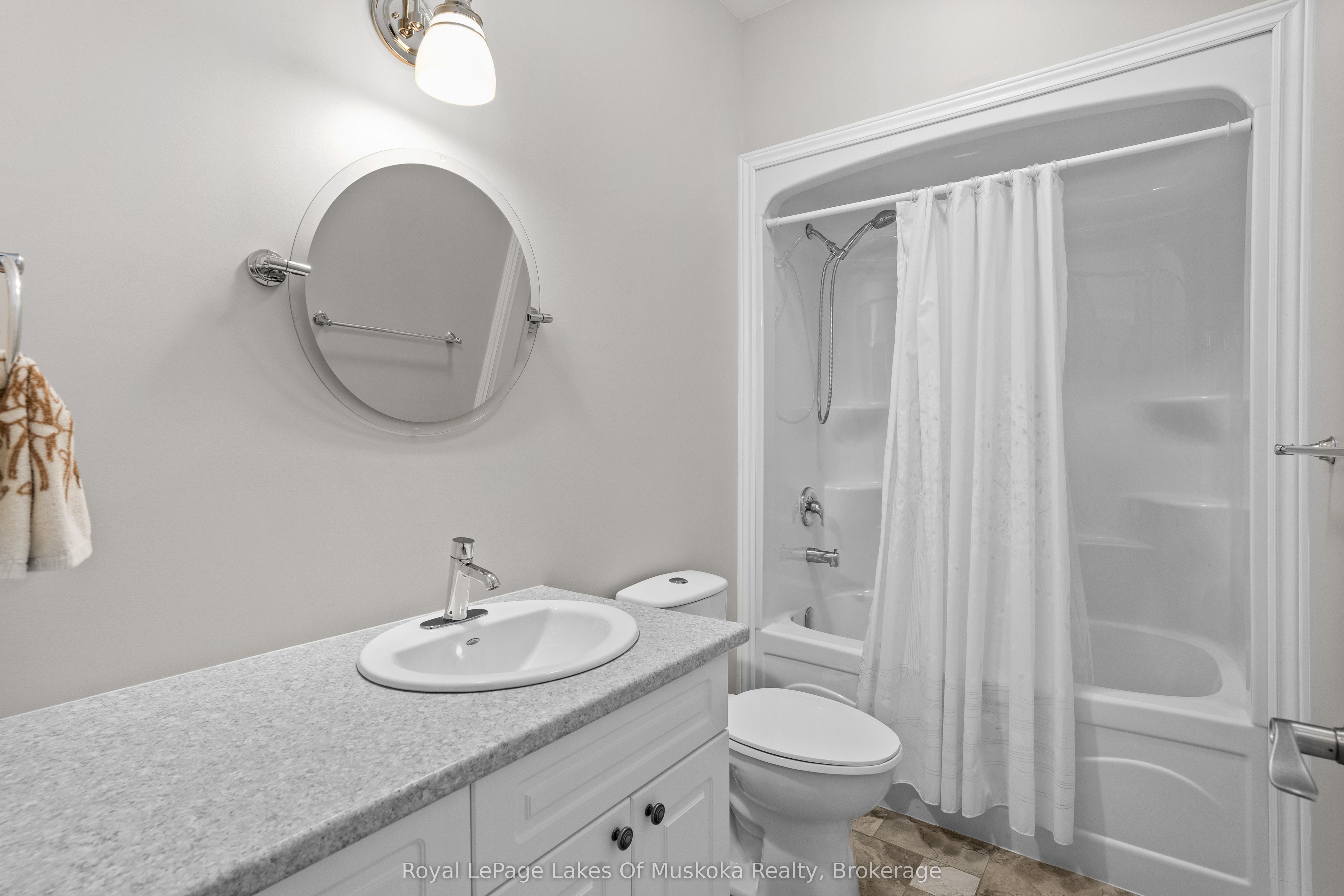 5 Jordan Lane 8 Property Photo 22