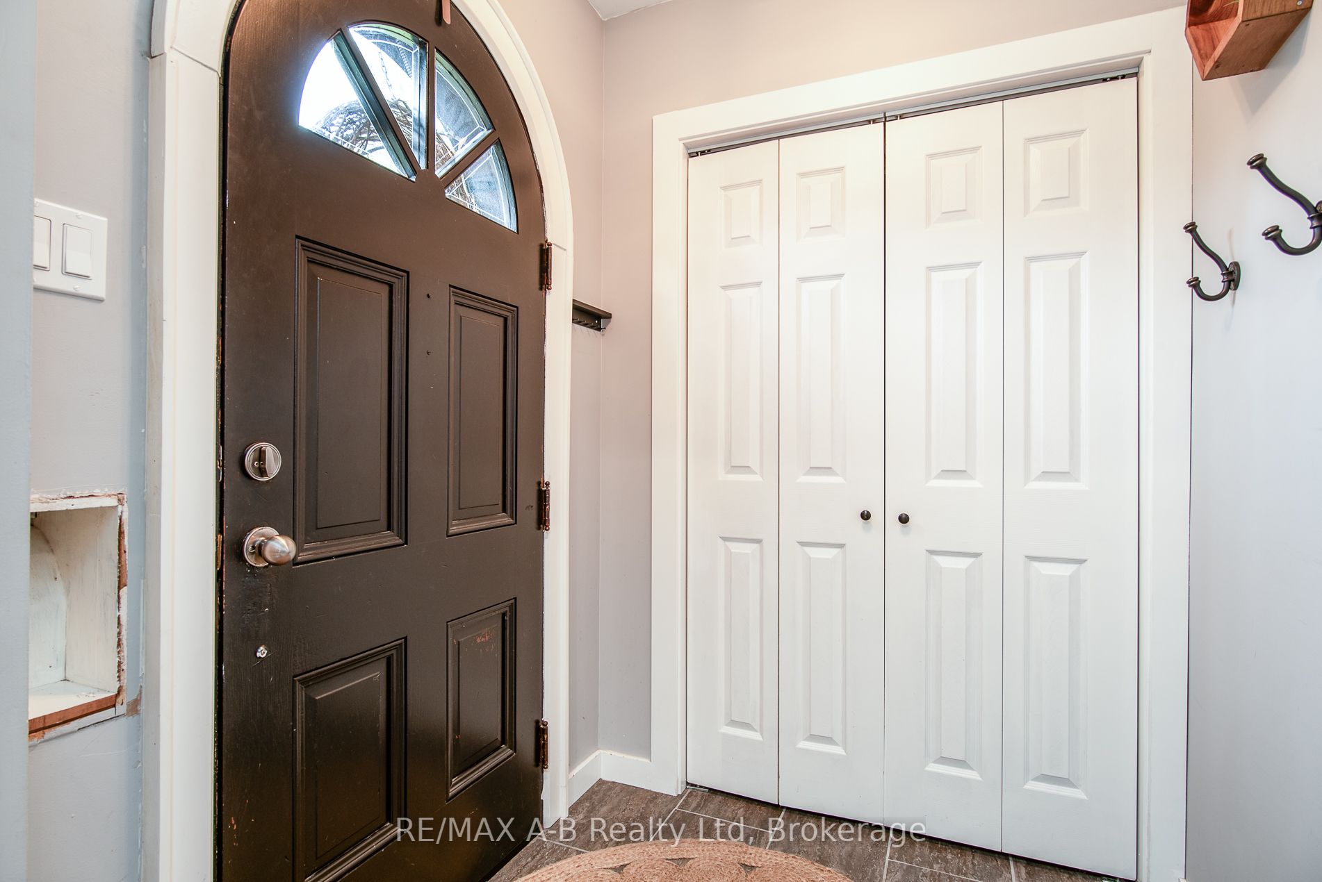 131 Mill Street Property Photo 5