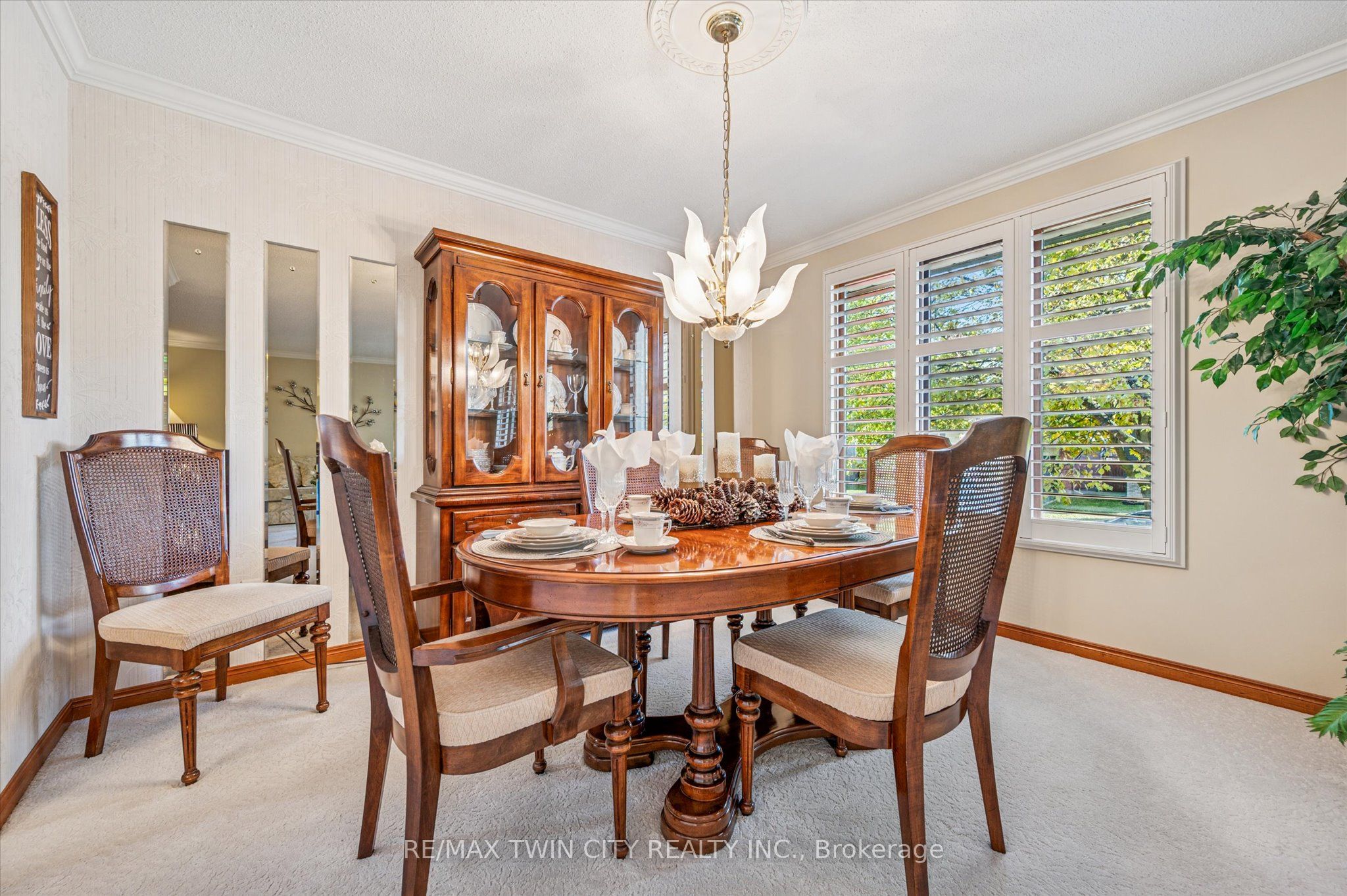 22 Myrtleville Drive Property Photo 9