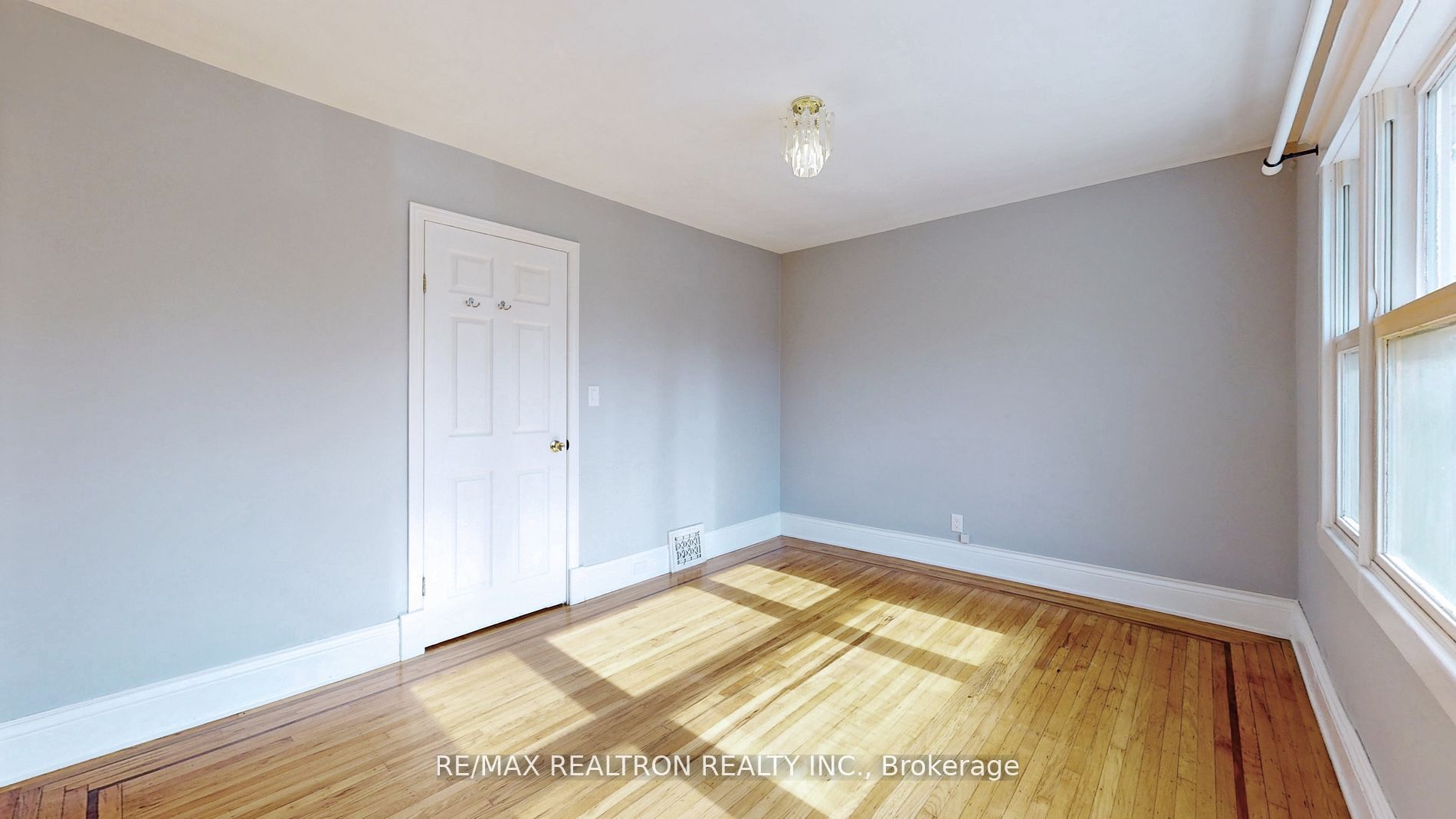 39 Belmont Ave Property Photo 4