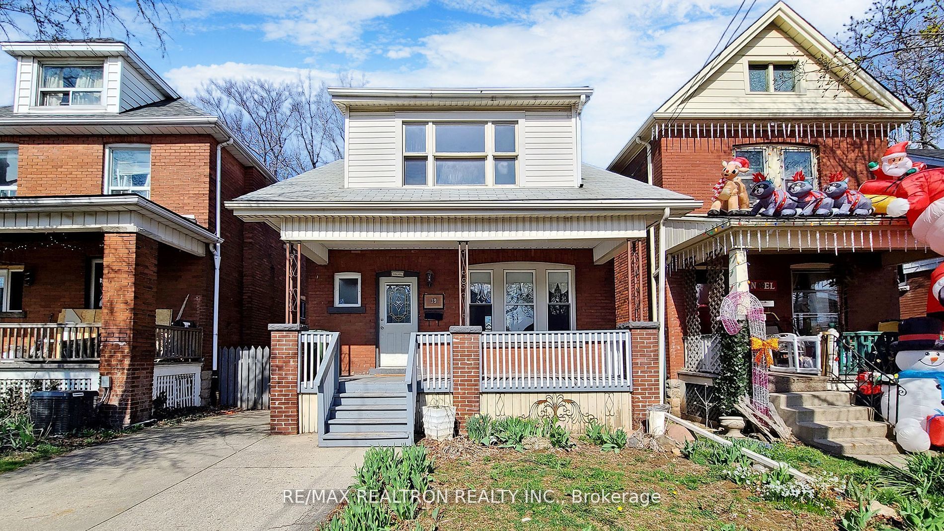 39 Belmont Ave Property Photo 7