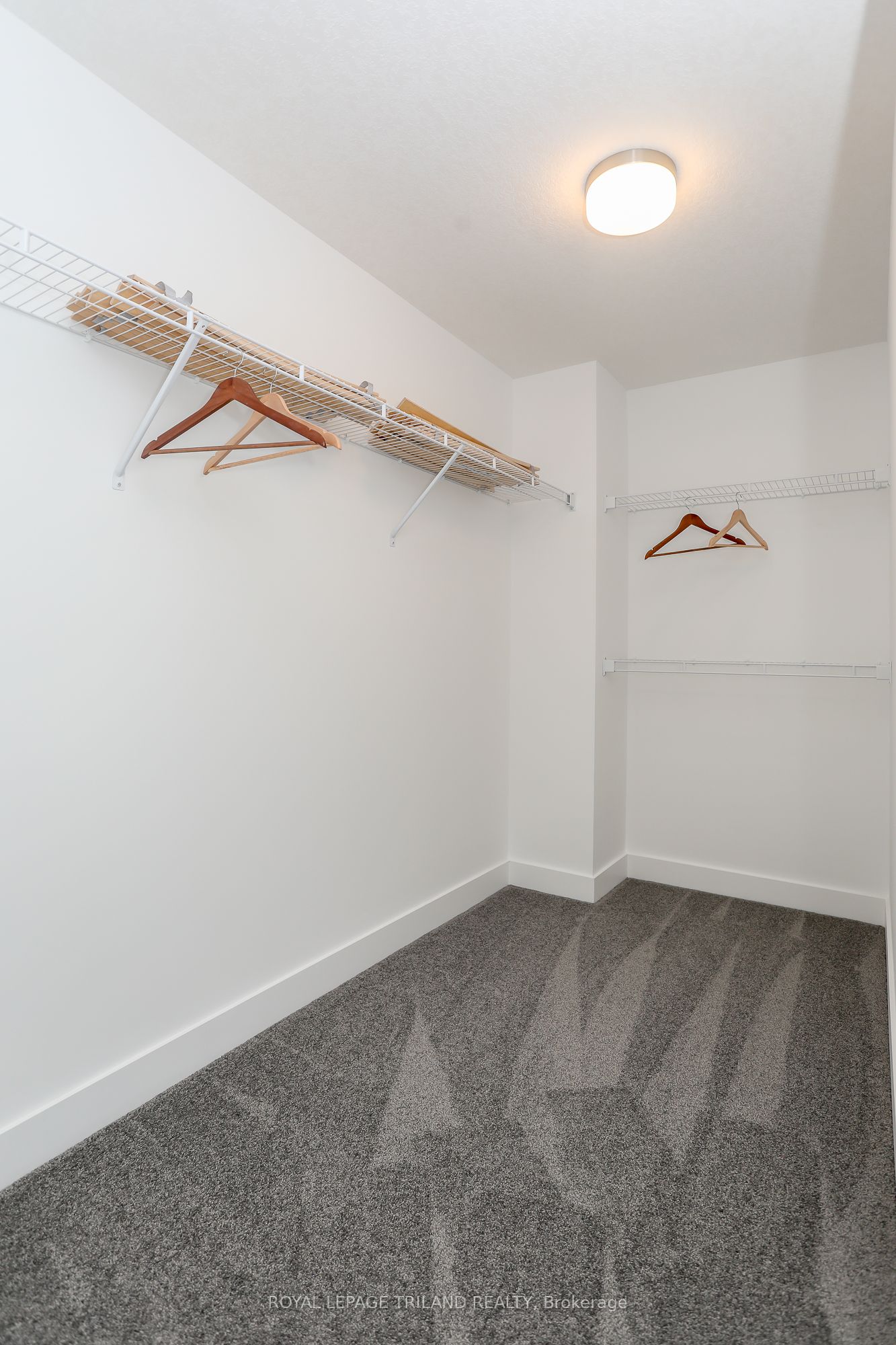 67 Harrow Ln Property Photo 44