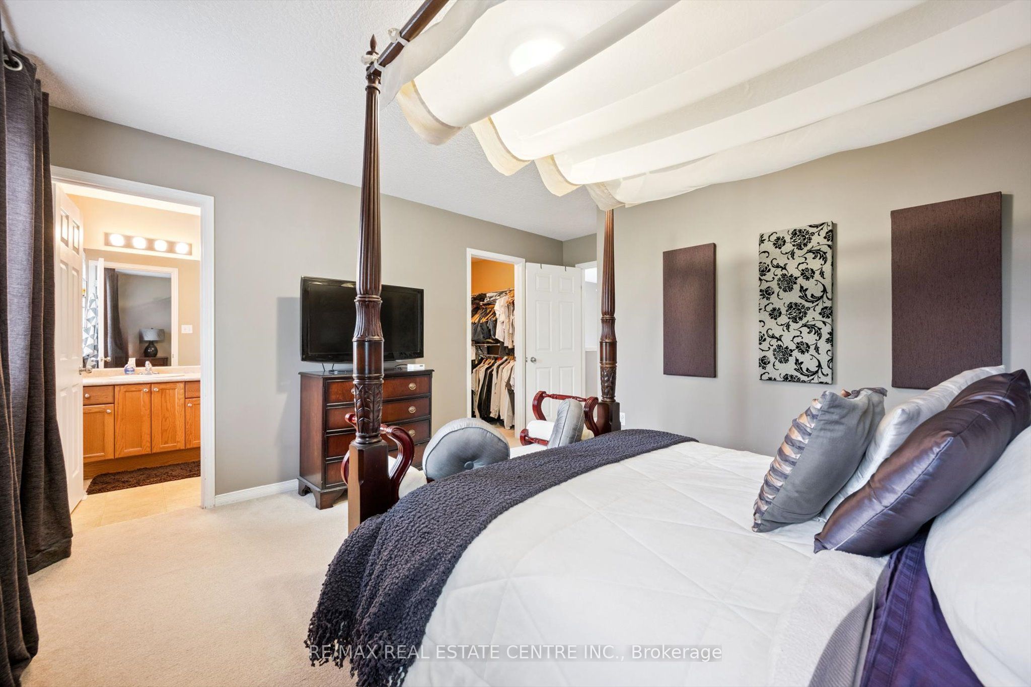 394 Sauve Crescent Property Photo 19