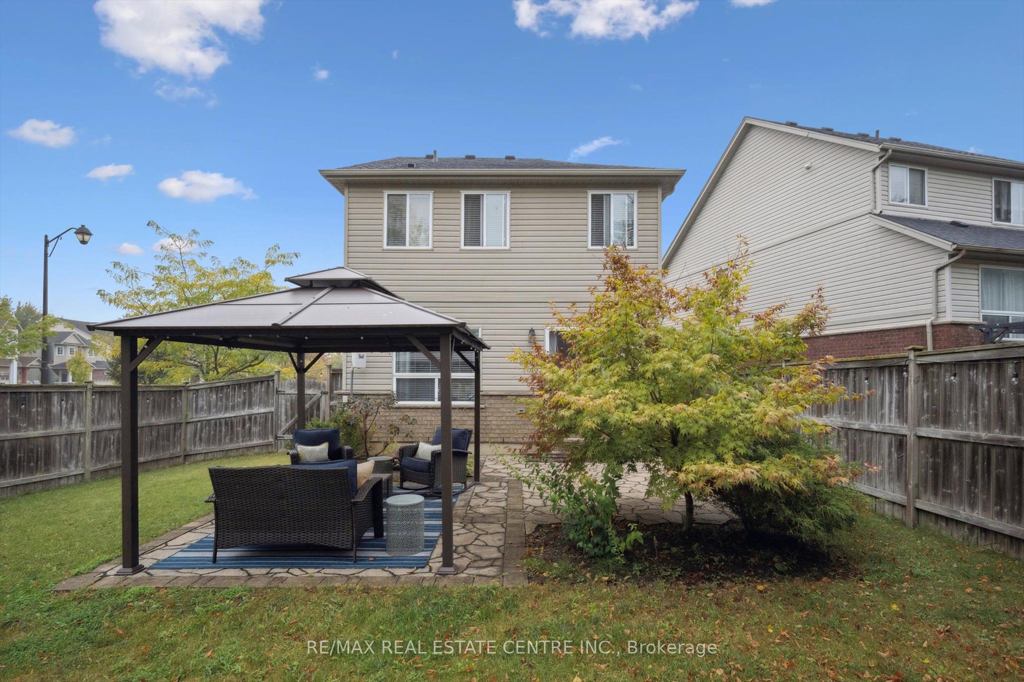 394 Sauve Crescent Property Photo 30